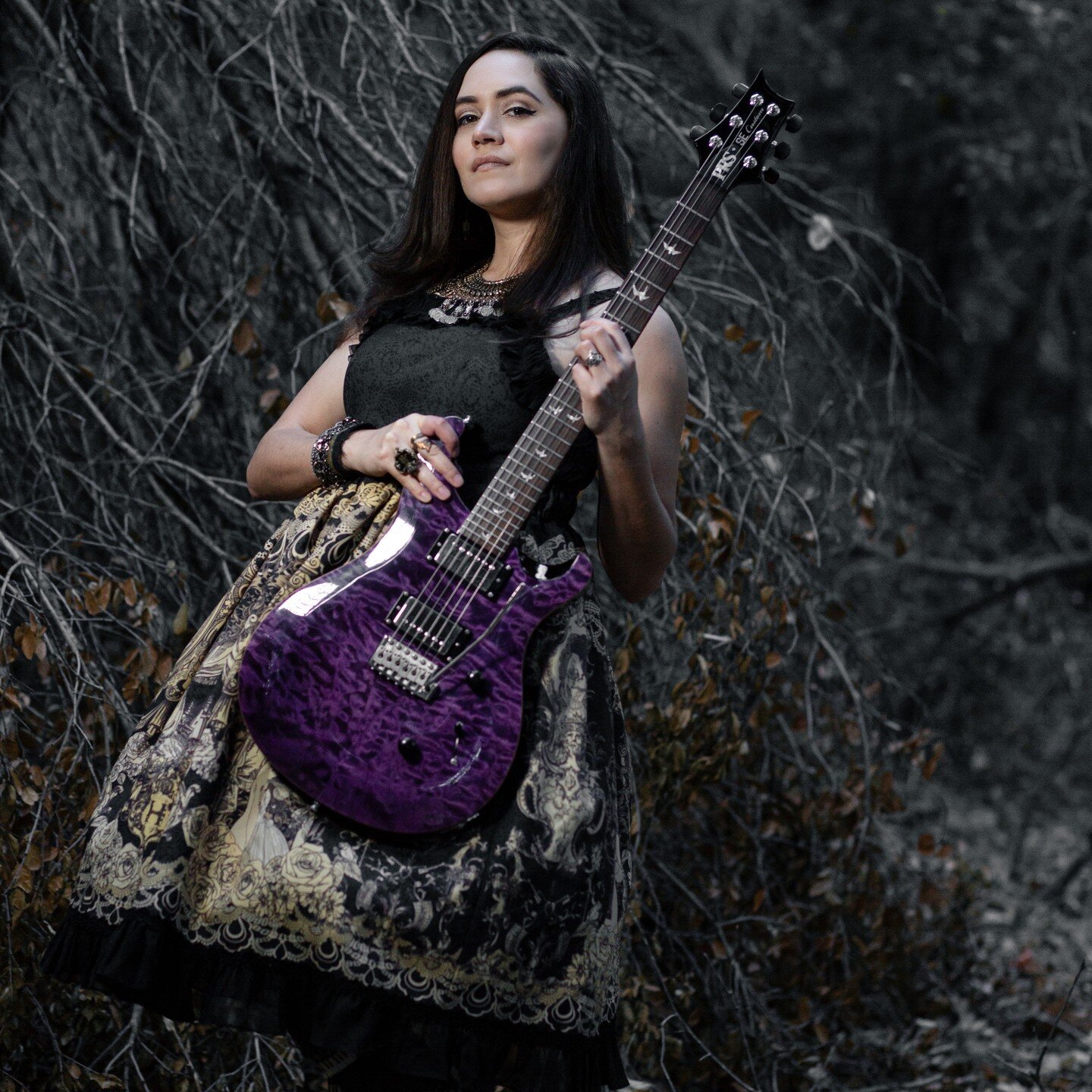 Today we wish our front lady @mosahefu the happiest of birthdays! Show her some love and swipe to see a sick cake from our PNW pilgrimage last weekend. #embrium #blackgaze #prsguitars #agalloch #prspulseartist Photo by @lunaxdarkphotography