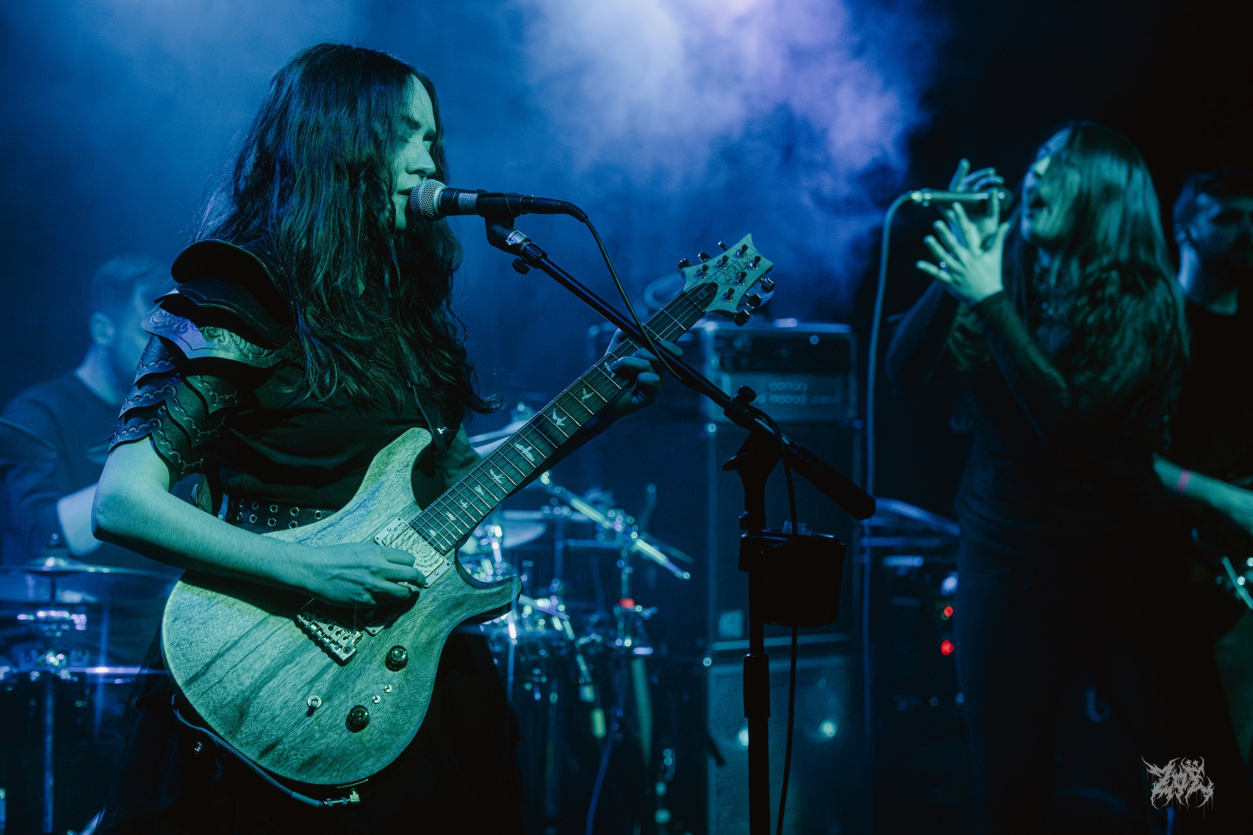 embrium-mosahefu-guitar-substation-seattle-zoesharkmedia-2026.jpg