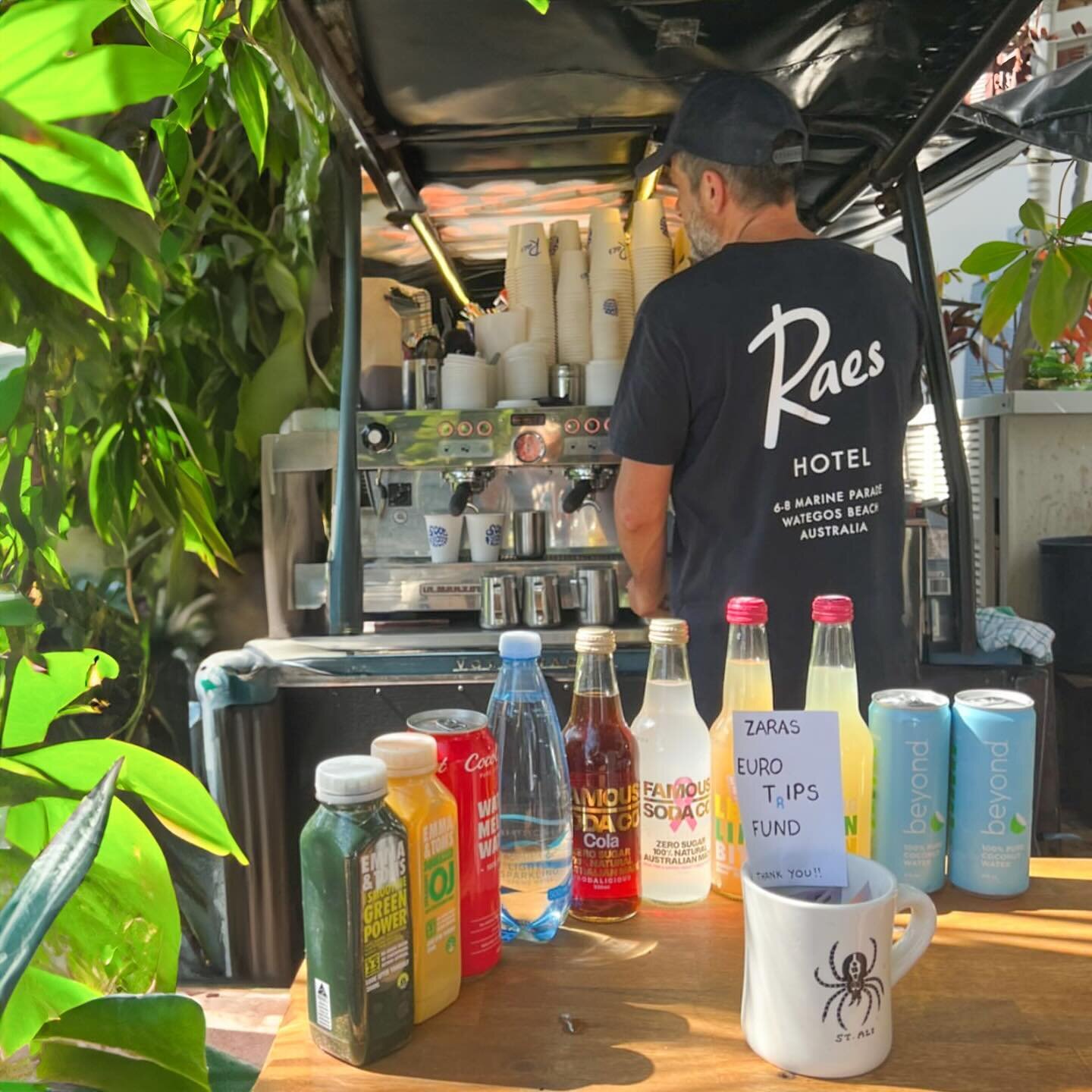 @raesonwategos on Wategoes Byron Bay 🥥💦 Nothing beats @beyond.coconutwater straight after an early morning surf.

#beyond #beyondcoconutwater #coconutwater #hydrate #lifestyle #healthychoices #happyholidays #merrychristmas