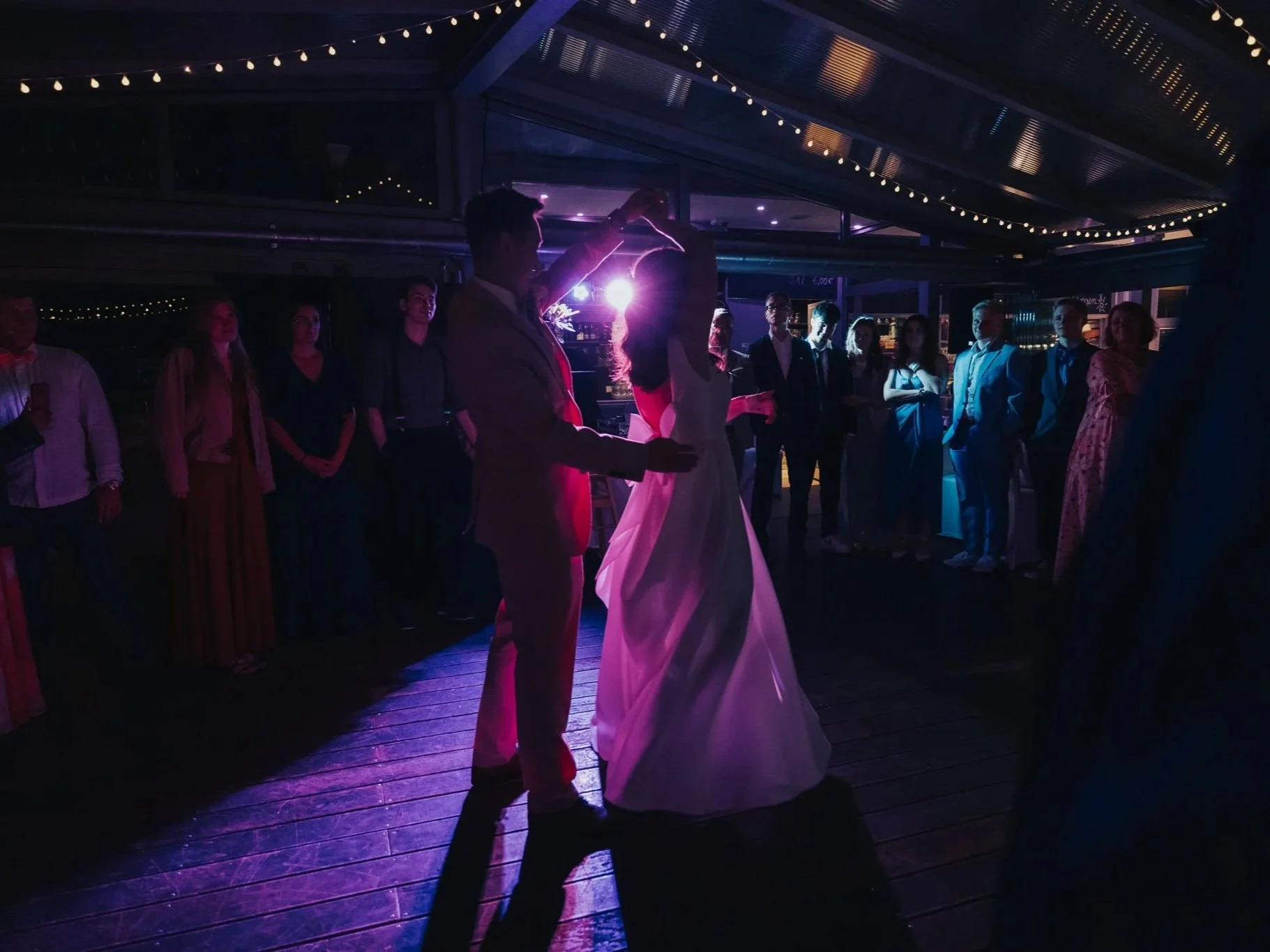 Hochzeitsfotograf Bonn und Umgebung | Marius Barthelmess Fotografie | Hochzeitstanz am Abend