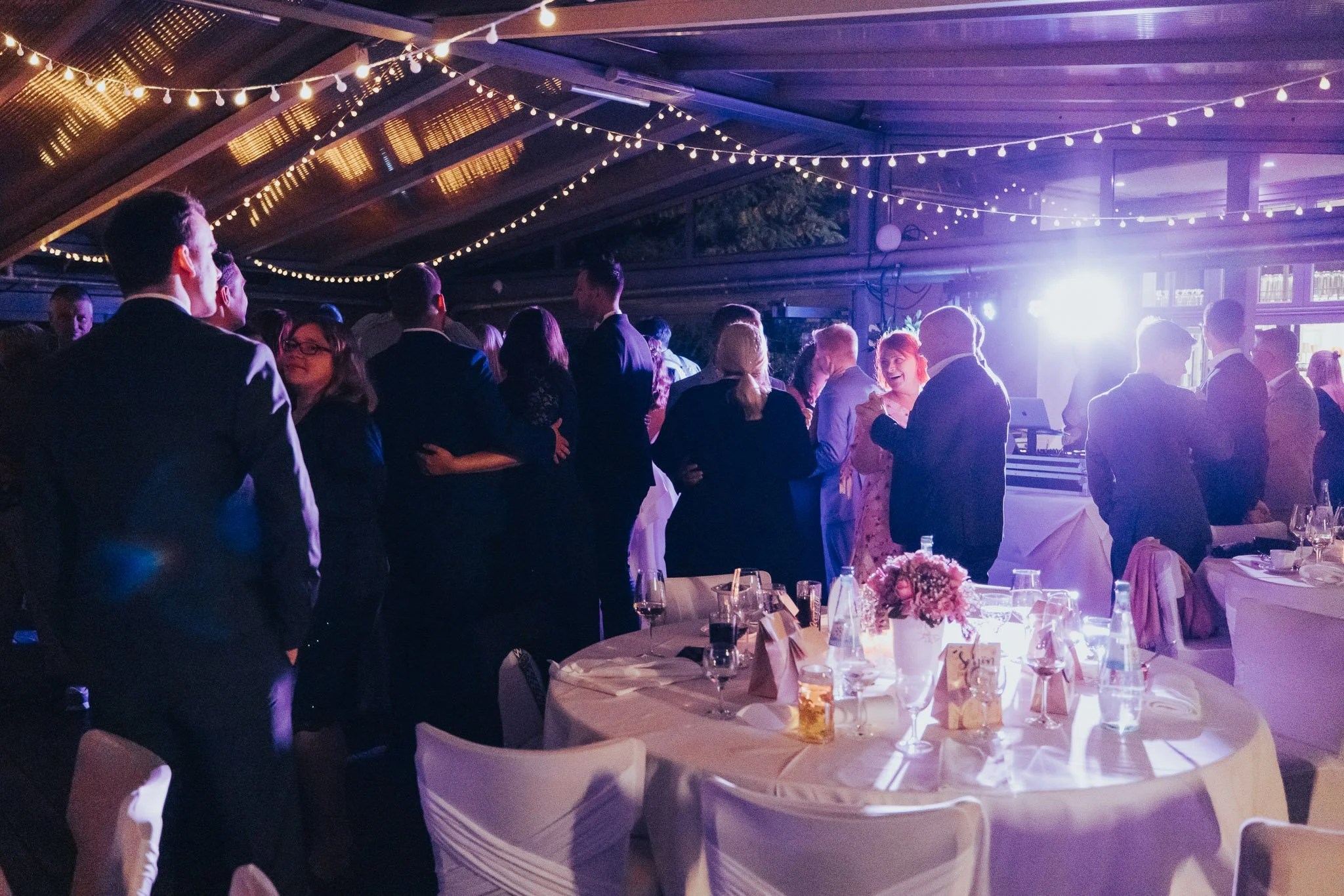 Hochzeitsfotograf Bonn und Umgebung | Marius Barthelmess Fotografie | Hochzeitstanz am Abend