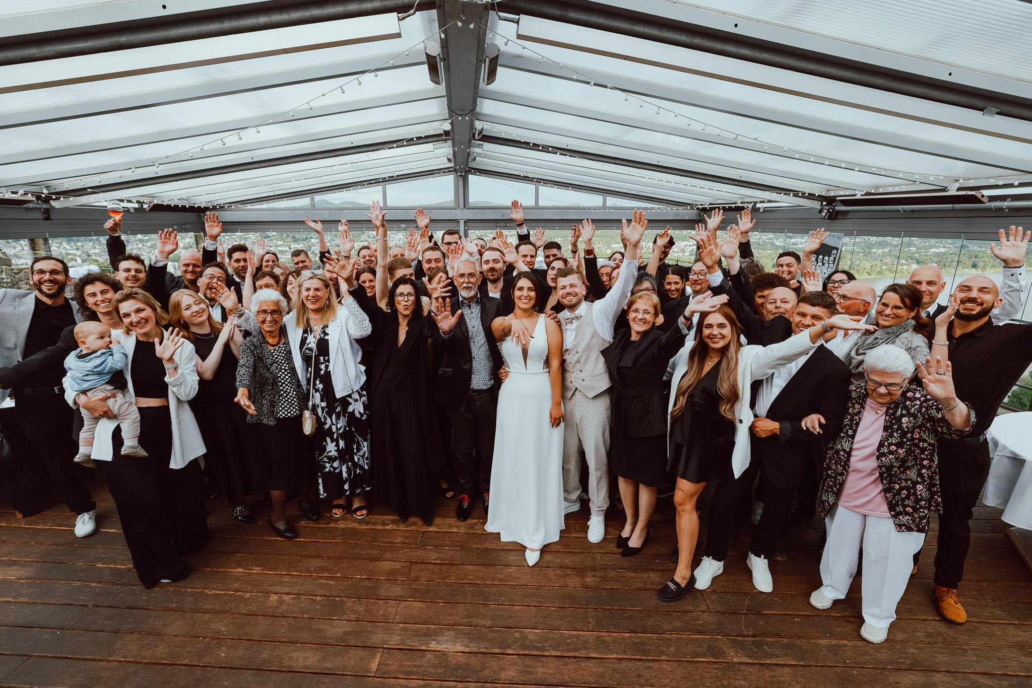 Hochzeitsfotograf Bonn und Umgebung | Marius Barthelmess Fotografie | Gruppenfoto/Rolandsbogen