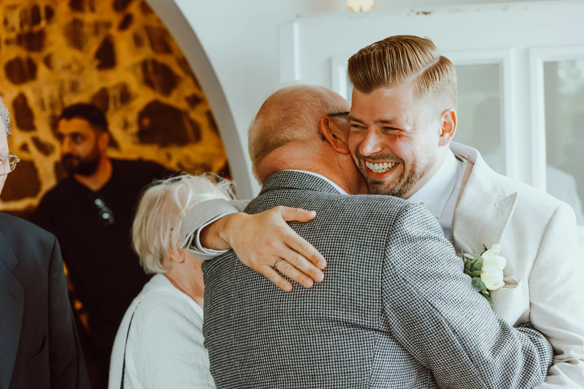 Hochzeitsfotograf Bonn und Umgebung | Marius Barthelmess Fotografie | Trauung /Rolandsbogen