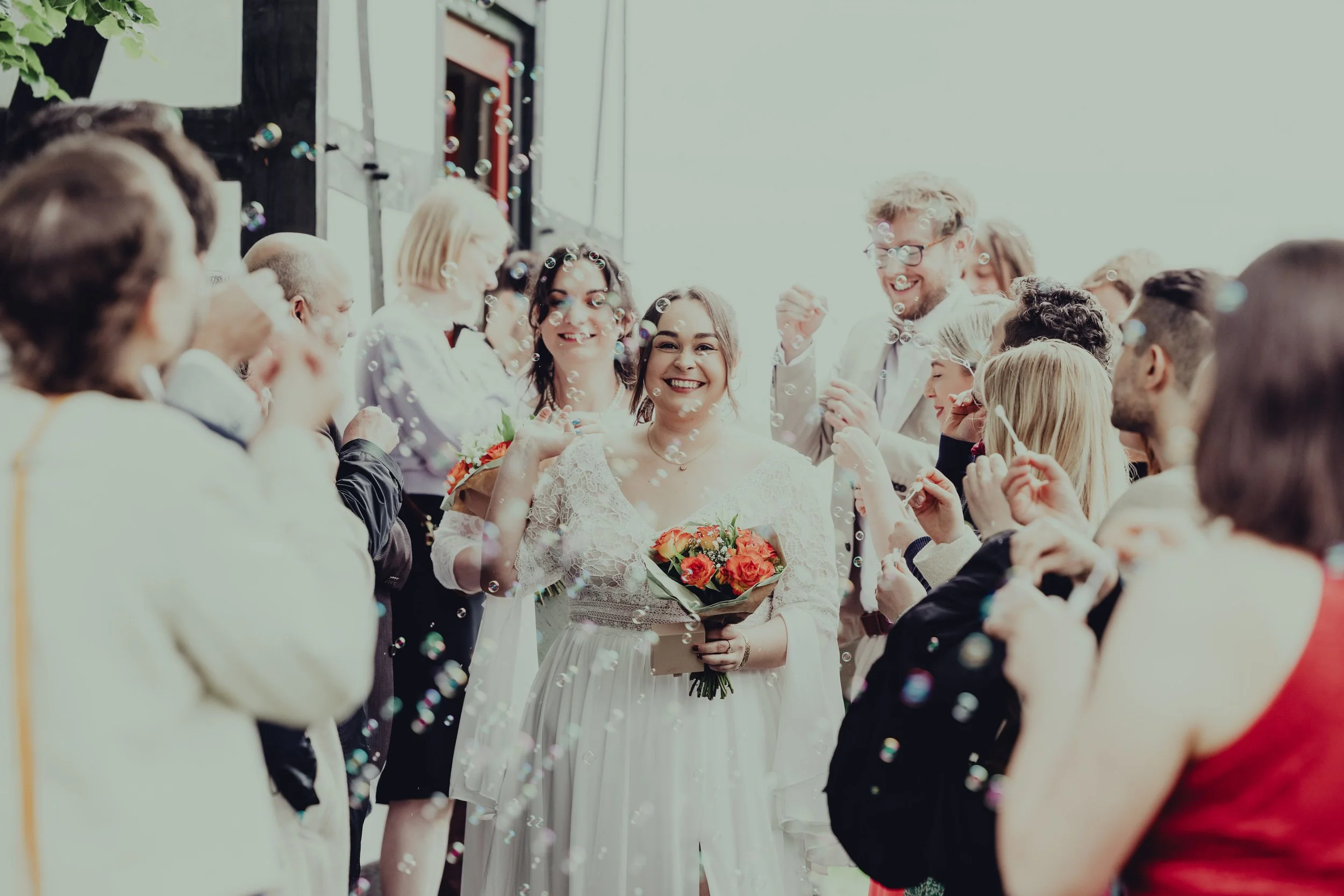 Hochzeitsfotograf Bonn und Umgebung | Marius Barthelmess Fotografie | Brautpaar nach der Trauung