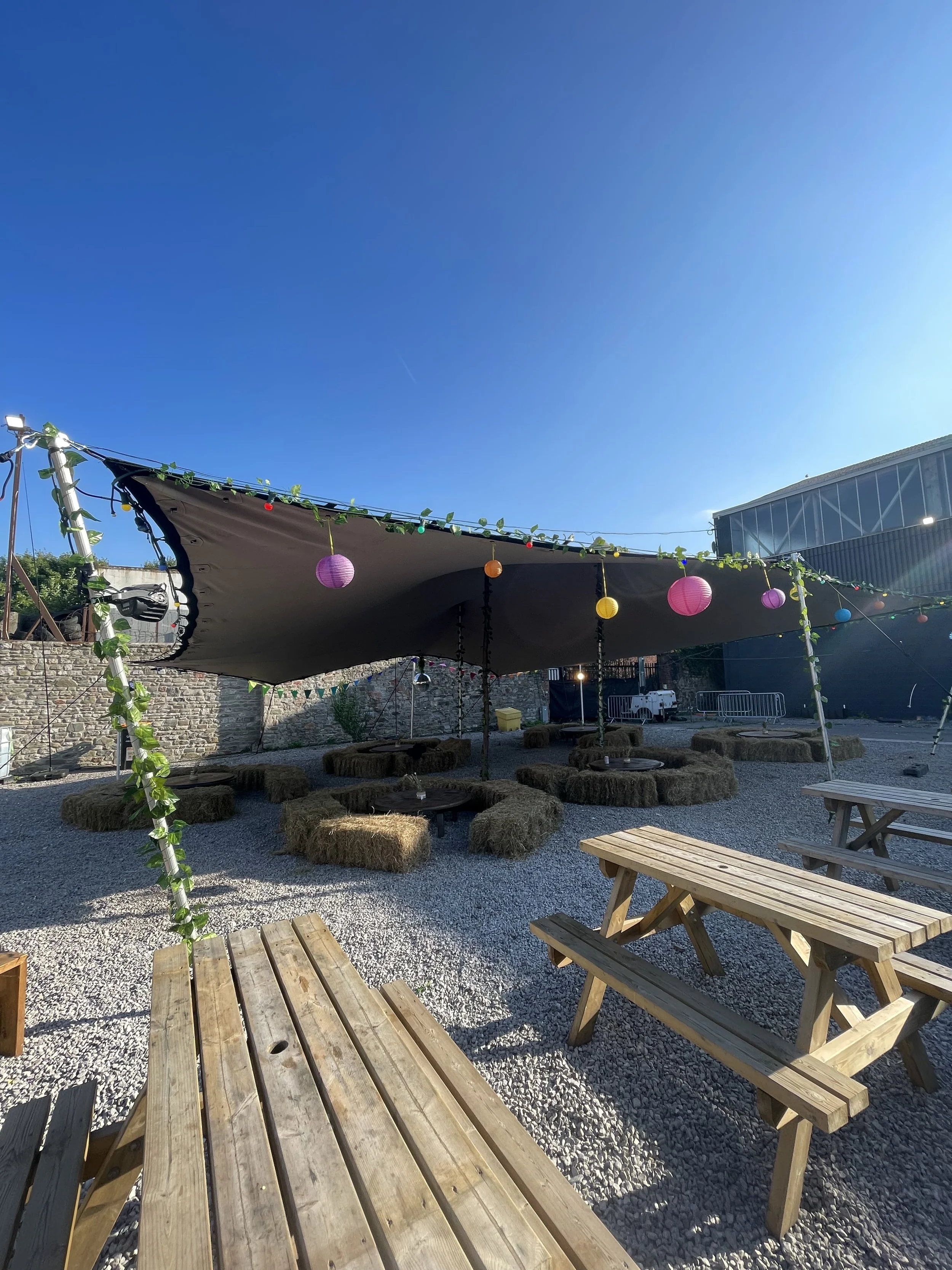 Marquee VS Stretch Tent Hire - Which Is Best For Your Wedding?