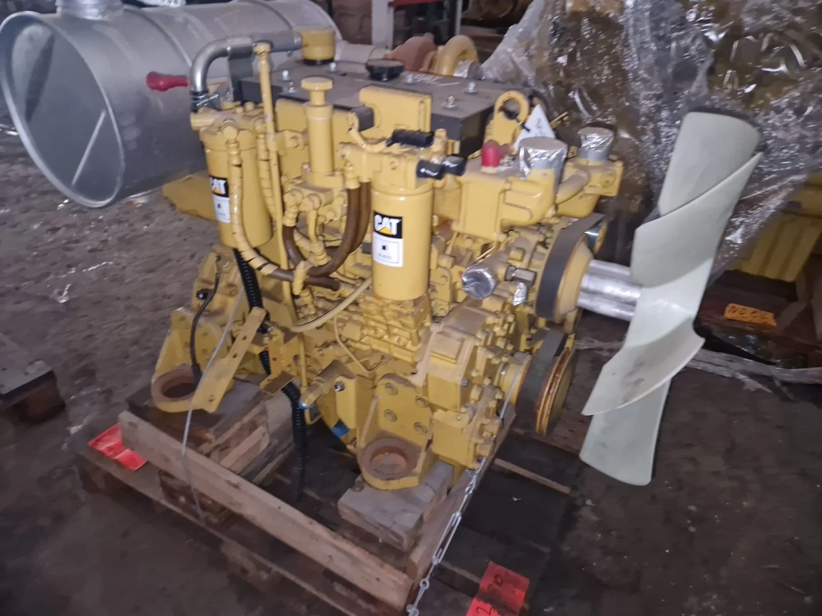 UNUSED CATERPILLAR C4.2 ENGINE