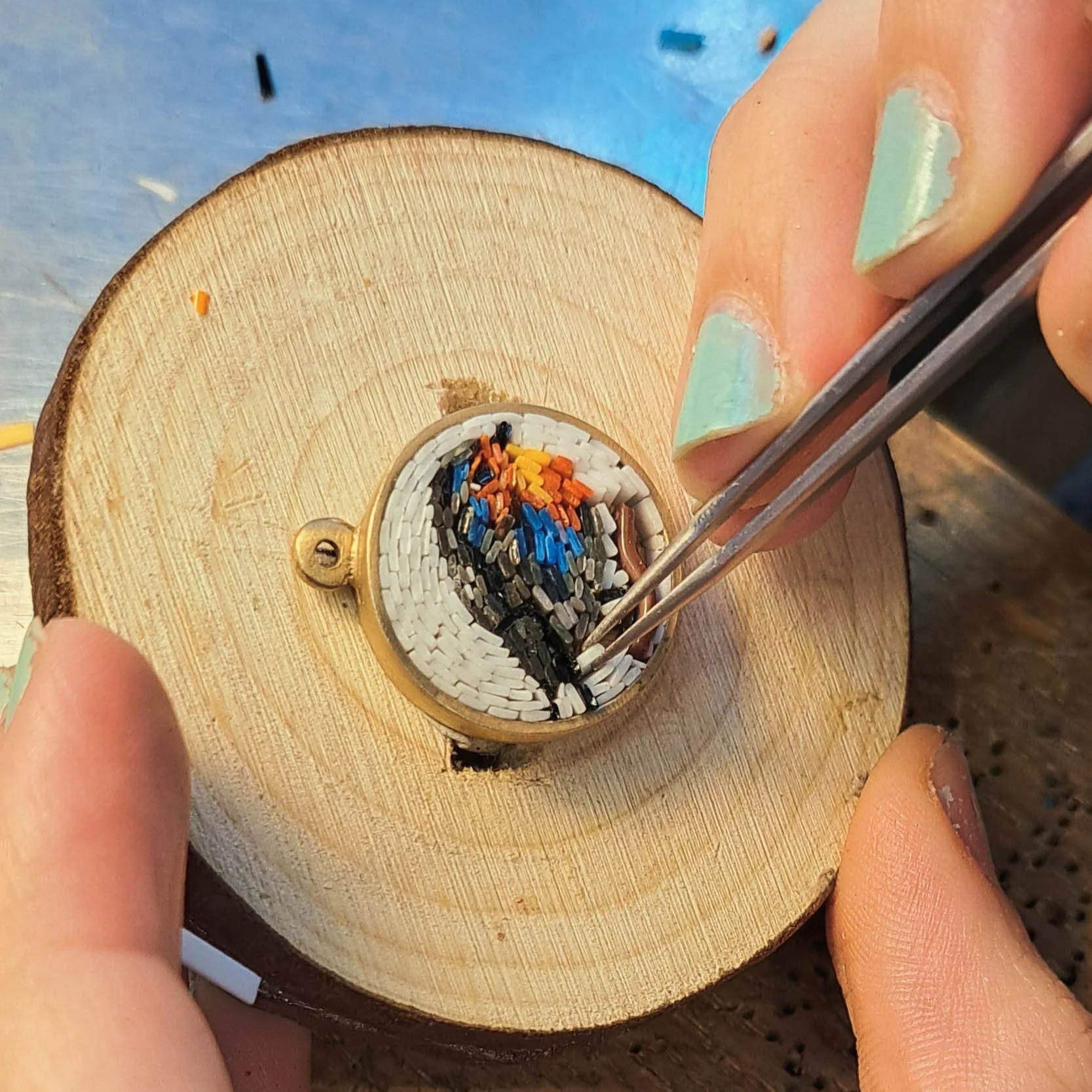 Micro Mosaic created by one of my students in the Micro Mosaic Workshop