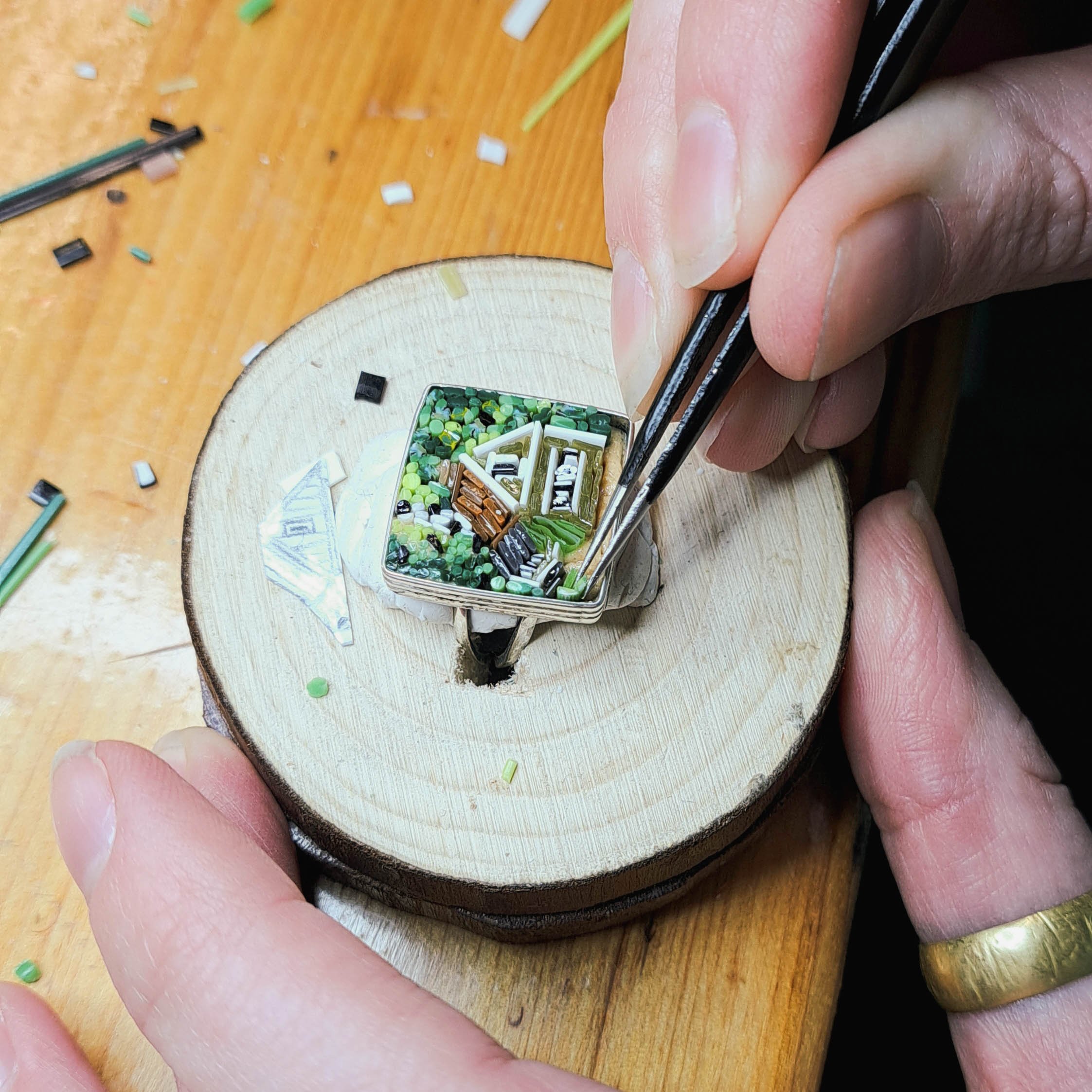 Micro Mosaic created by one of my students in the Micro Mosaic Workshop
