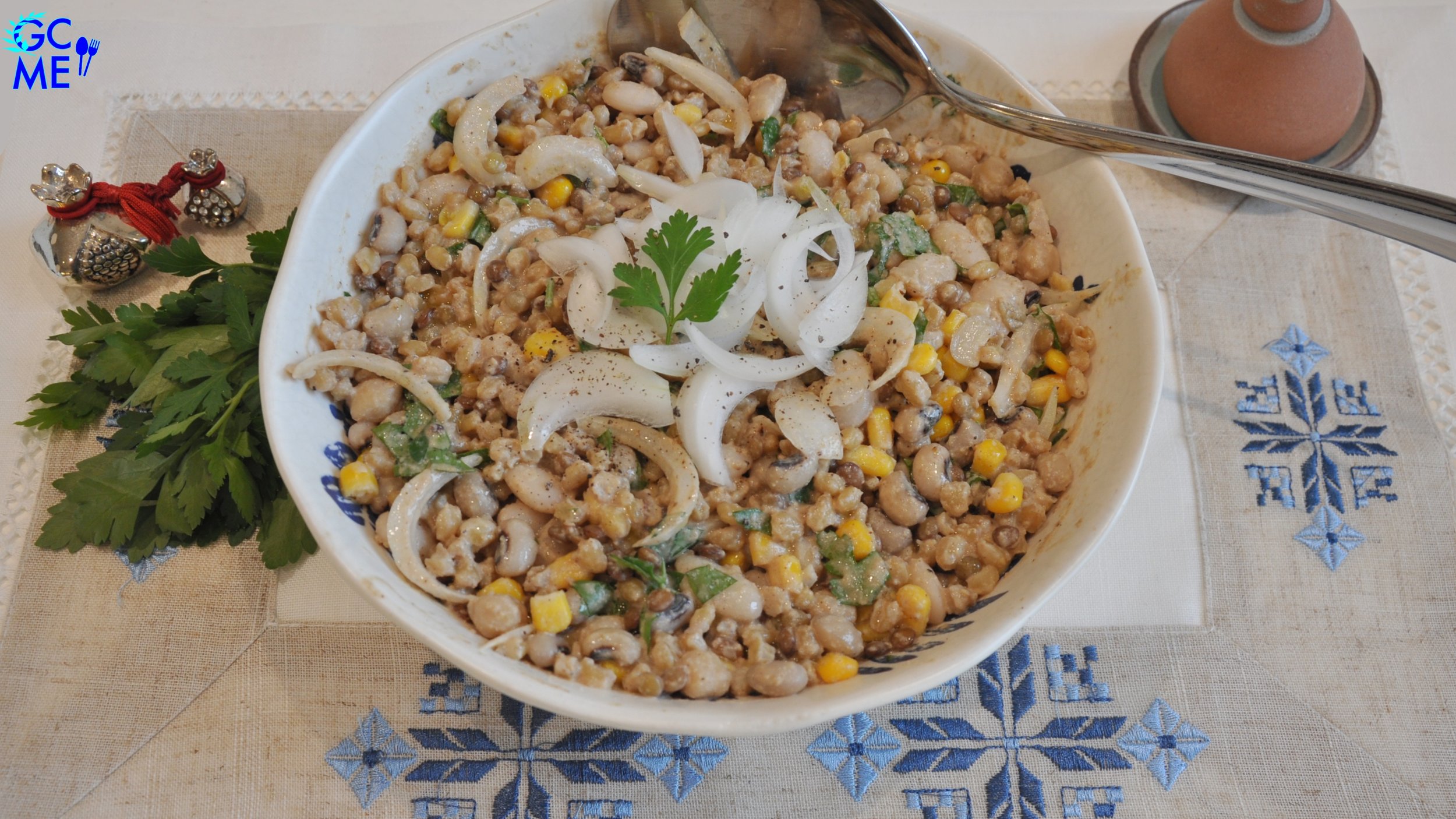 Cretan Fotokoliva Salad without oil