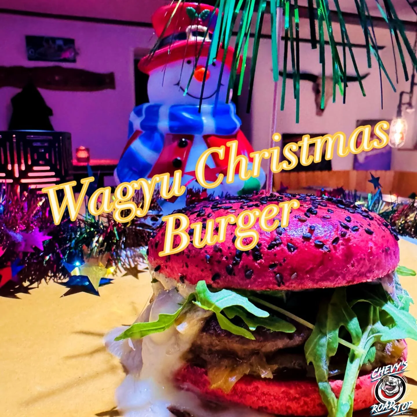 Unser Monatsburger im Dezember!
.
Pink Sessm Bun, CH-Wagyu Pattie, Tr&uuml;ffel-Mayo, Taleggio K&auml;se, Rucola &amp; karamellisierte Thymianzwiebeln
🙌🏼🍔