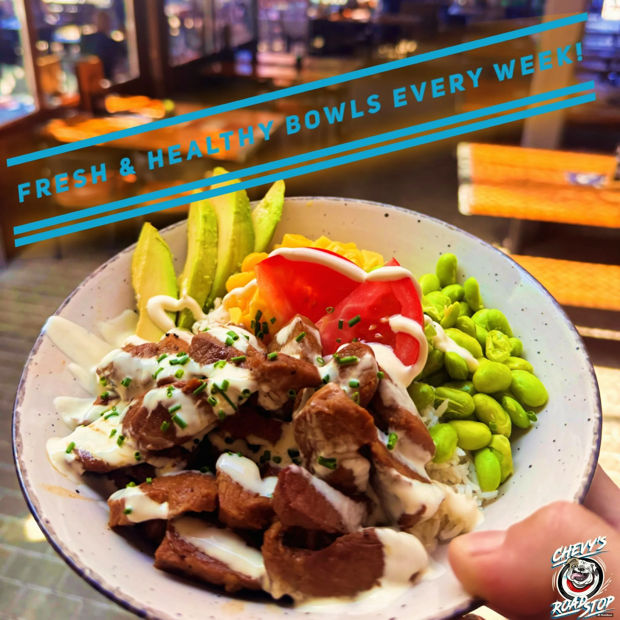 Every week on our lunch menu! Fresh bowls with Rice, Edamame, Mango and more🍀😋