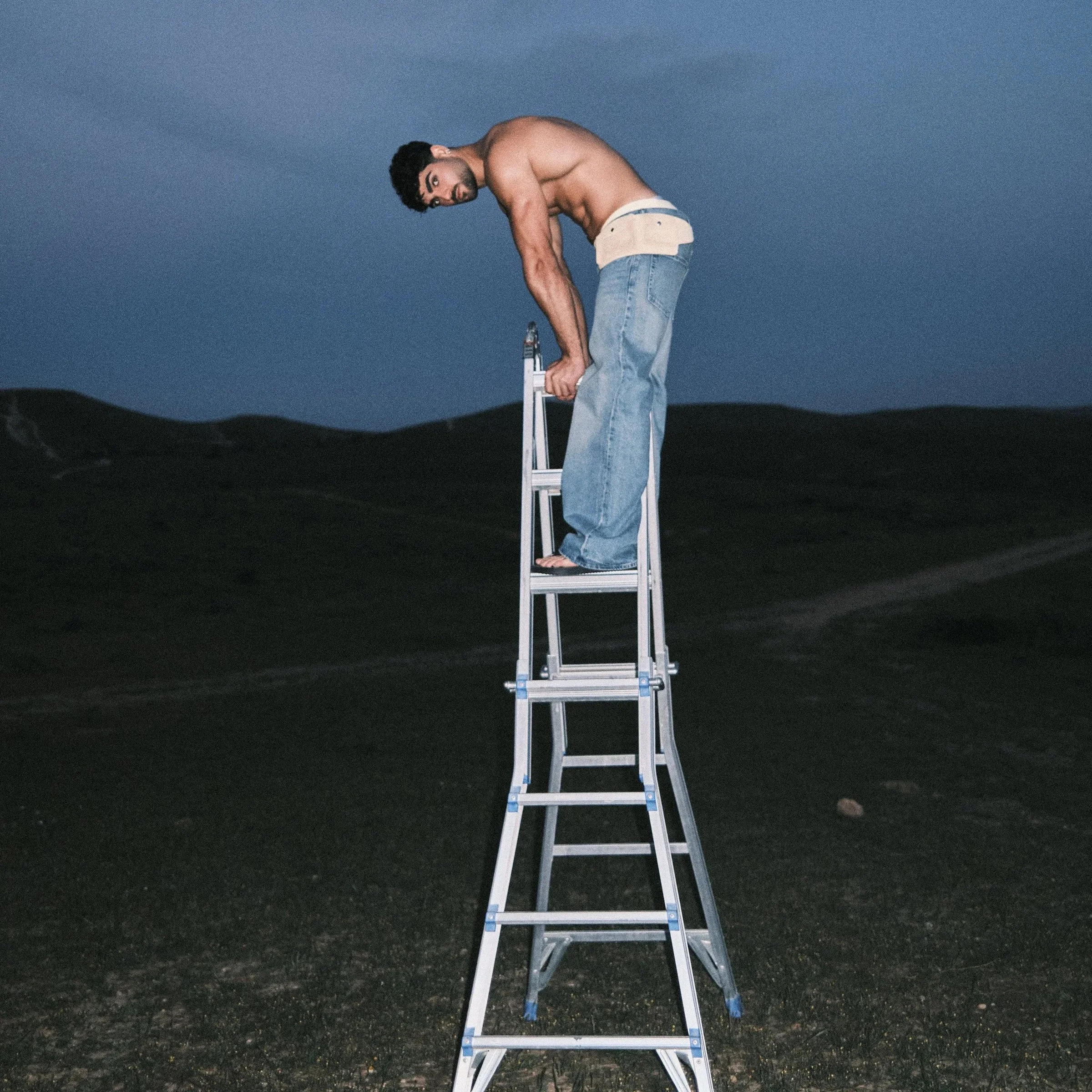 Between Daylight and Night with Omer Halabi