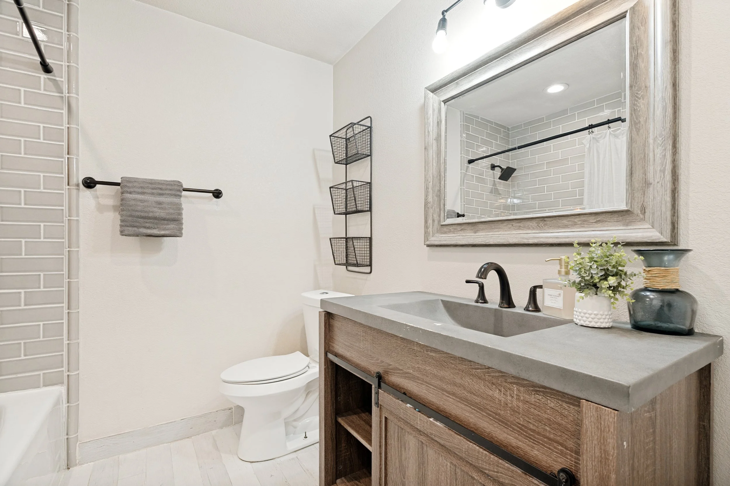 20-lee-dr-rockwall-tx-75032-High-Res-21.jpg