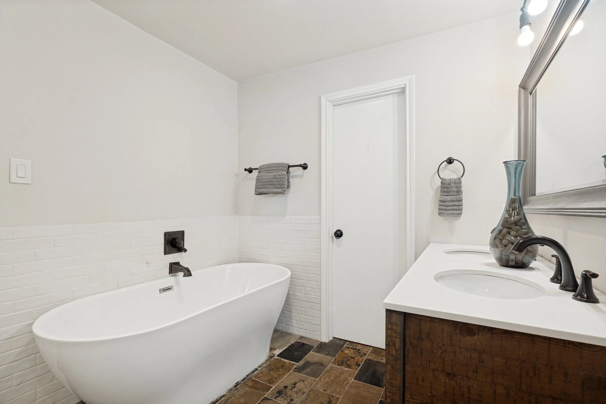 20-lee-dr-rockwall-tx-75032-High-Res-15.jpg