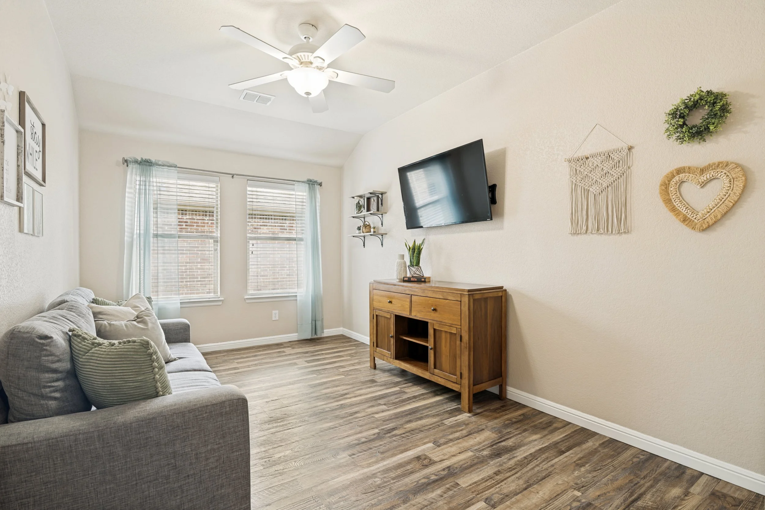 669-payton-way-rockwall-tx-75087-High-Res-16.jpg