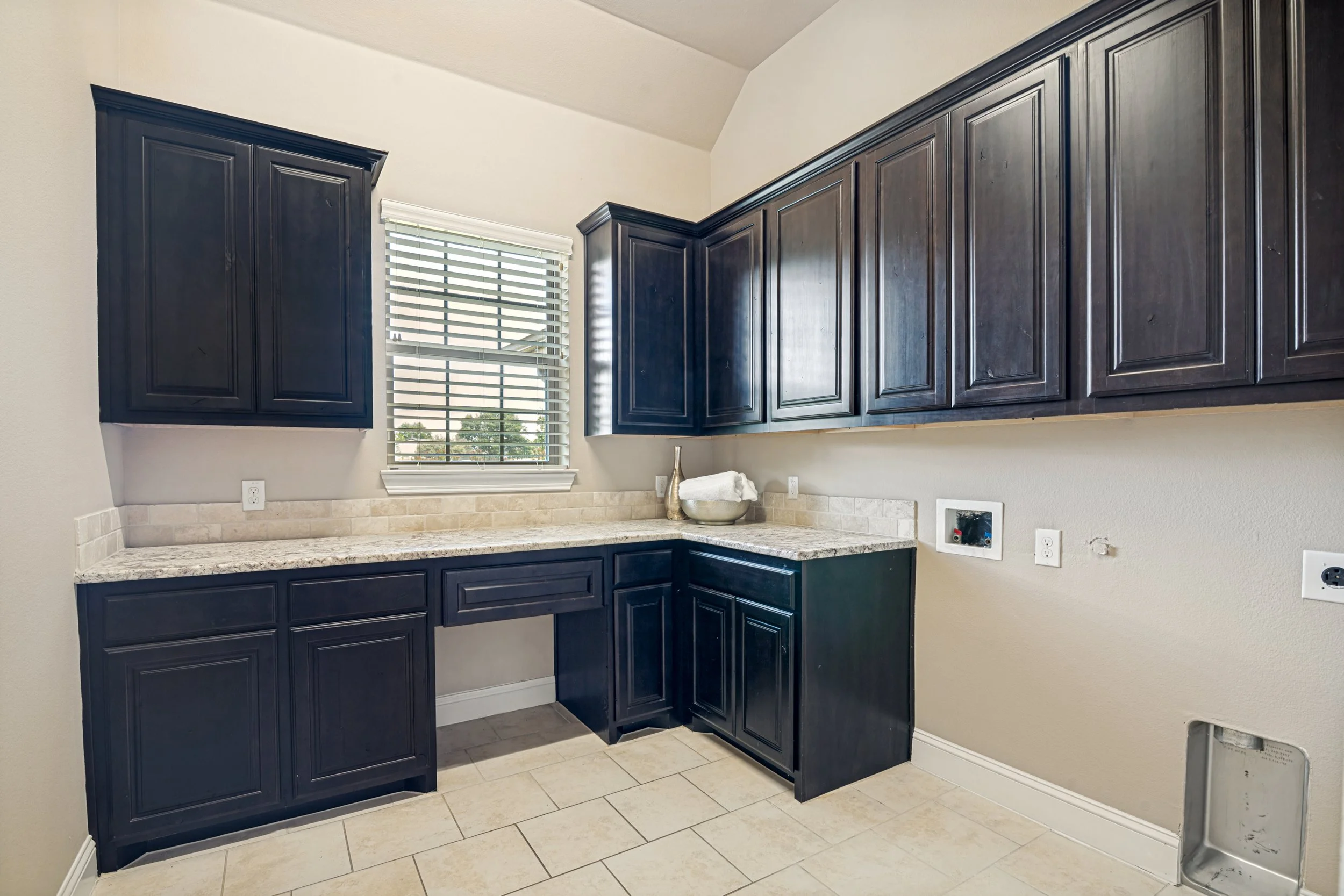 9721-sunset-dr-lavon-tx-75166-High-Res-21.jpg