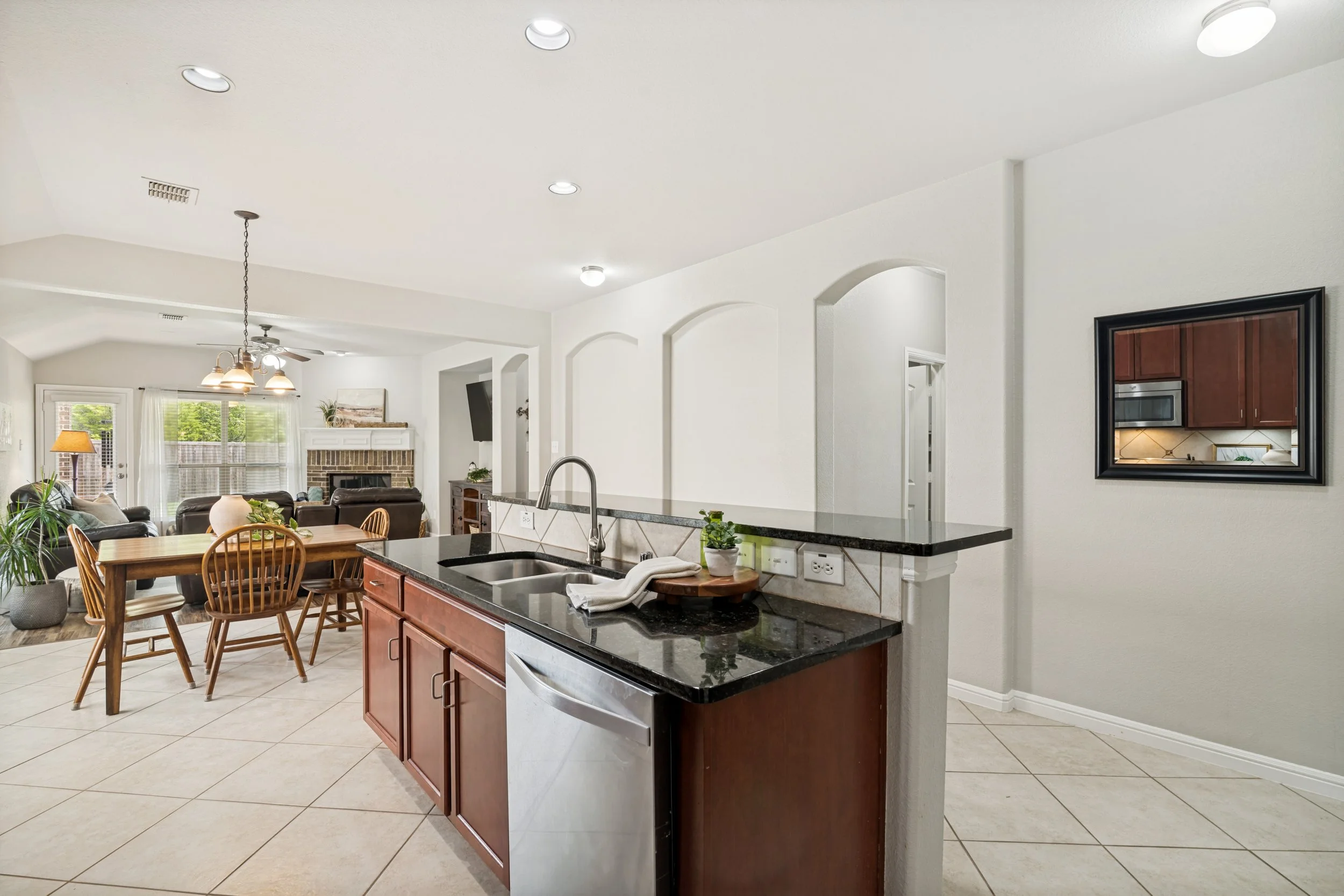 669-payton-way-rockwall-tx-75087-High-Res-12.jpg