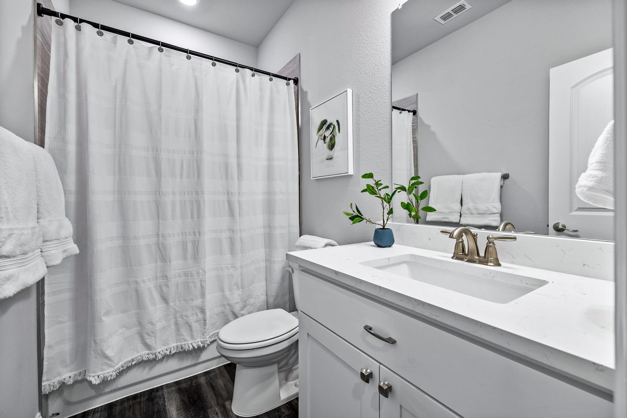 404_WRochesterSt_27.jpg