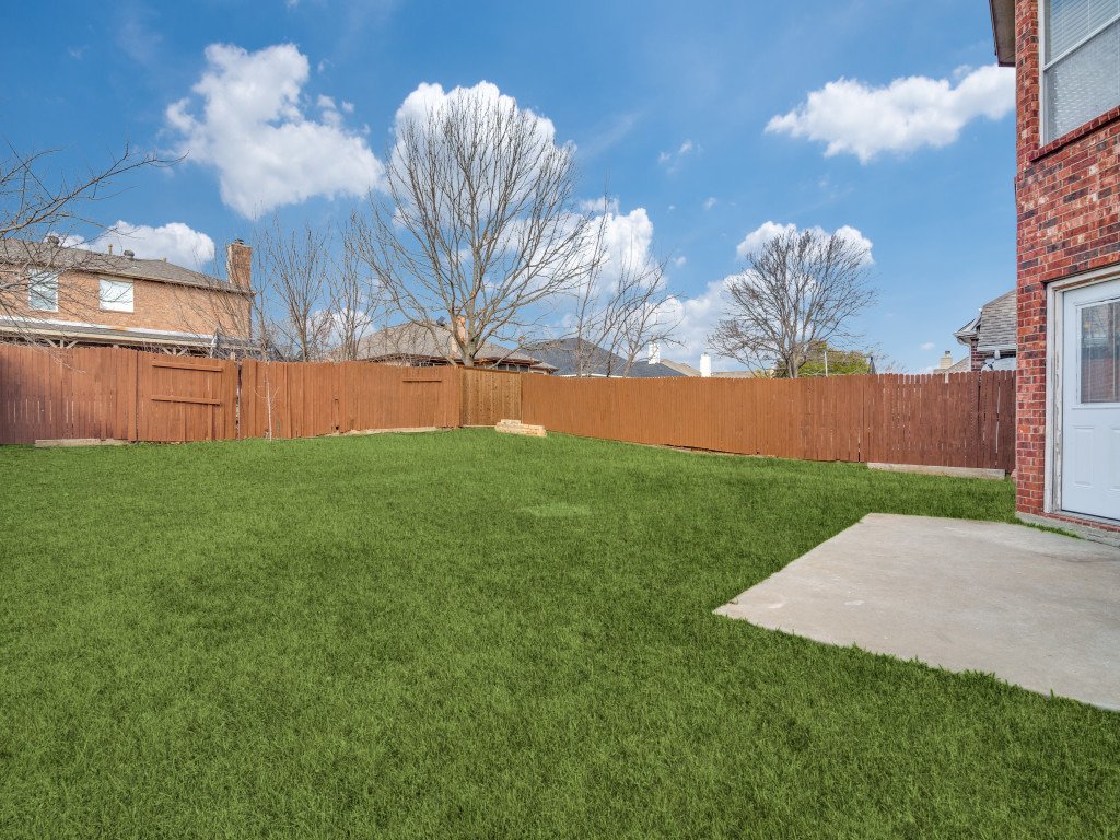 5816-vista-park-ln-sachse-tx-75048-MLS-34.jpg