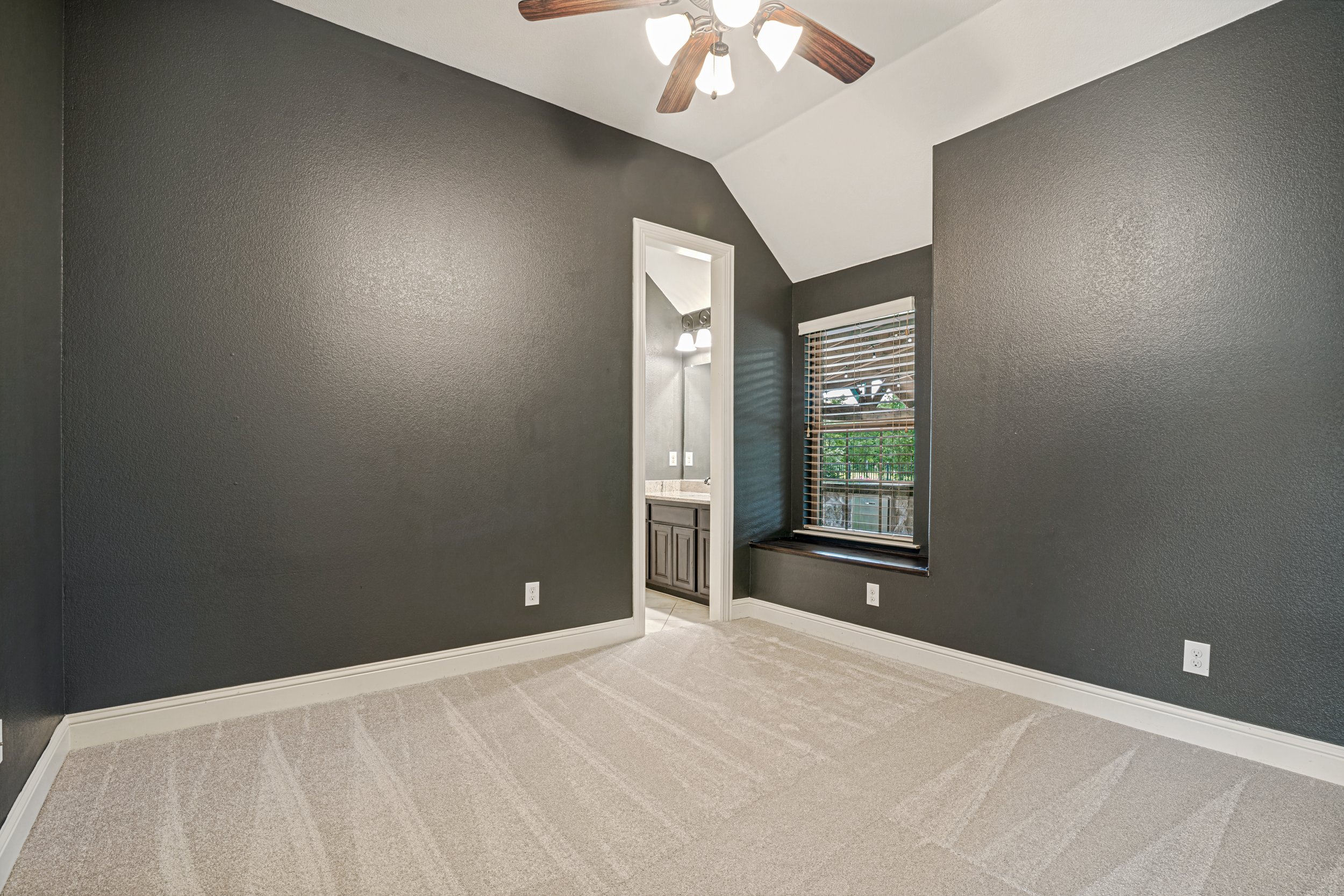 9721-sunset-dr-lavon-tx-75166-High-Res-23.jpg