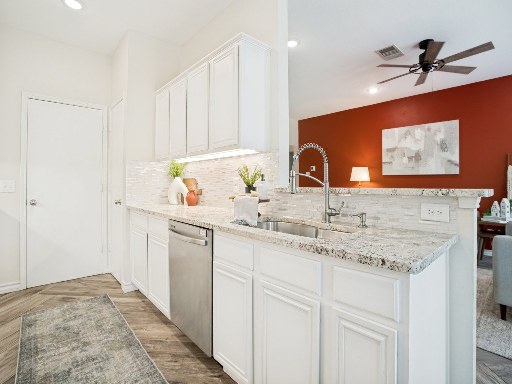 2813-mitchell-ln-anna-tx-75409-MLS-13.jpg