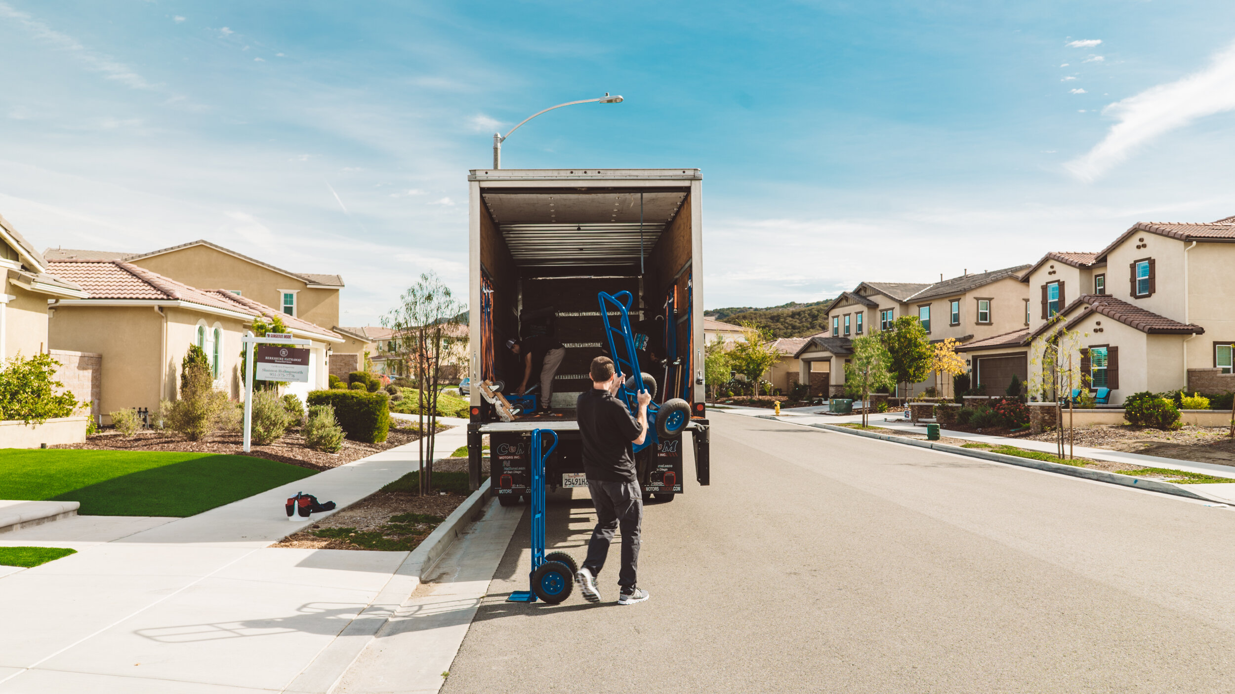 Top Shelf Delivery & Moving Professional Moving Services San Diego