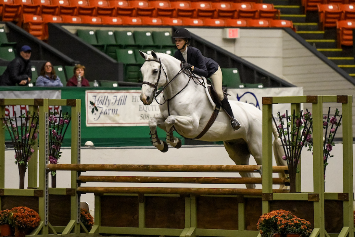IHSA Proud to Sponsor the IHSA/USHJA 3'3" Hunter Seat Medal Finals - East and West