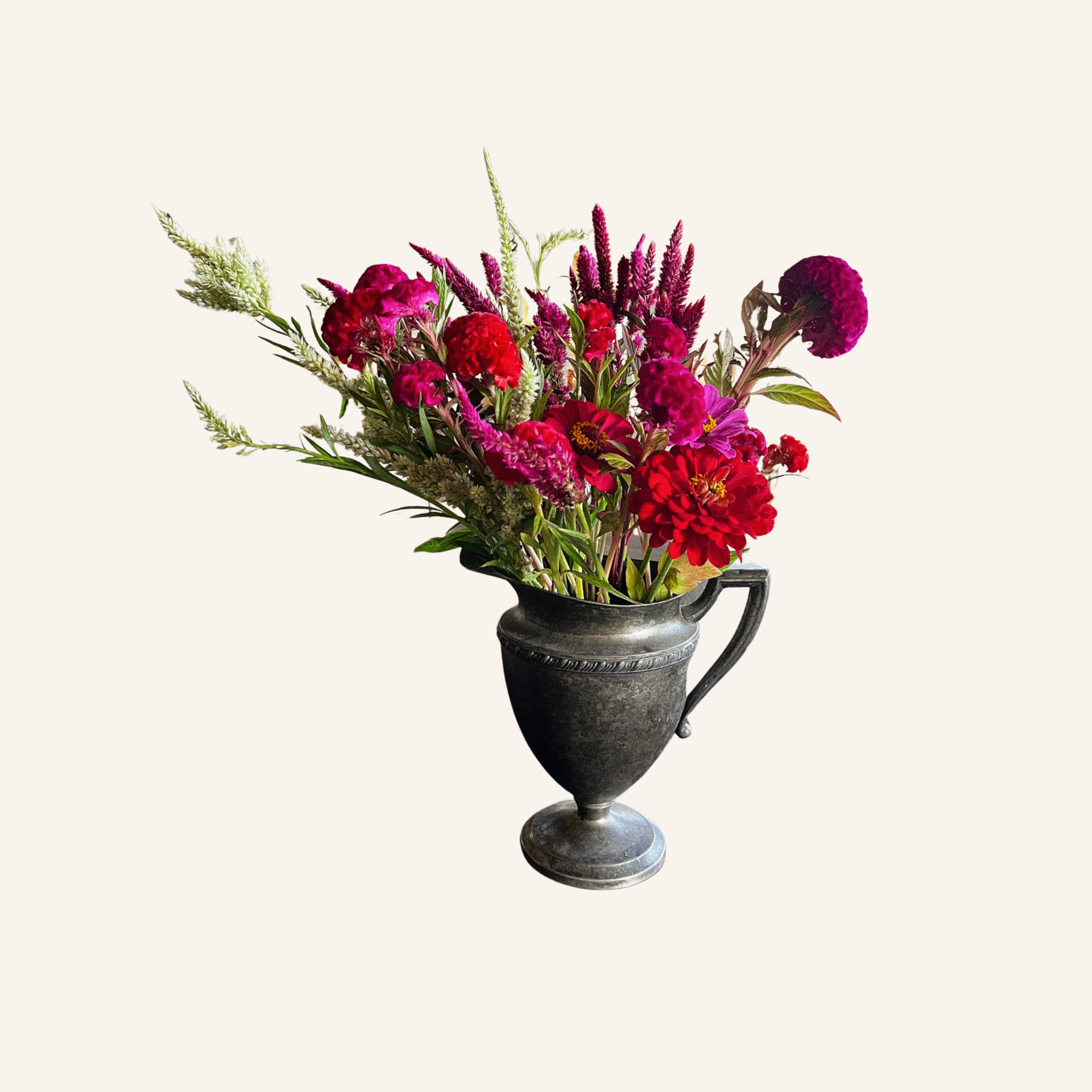 F.M. 900 Weekly Floral Bundle
