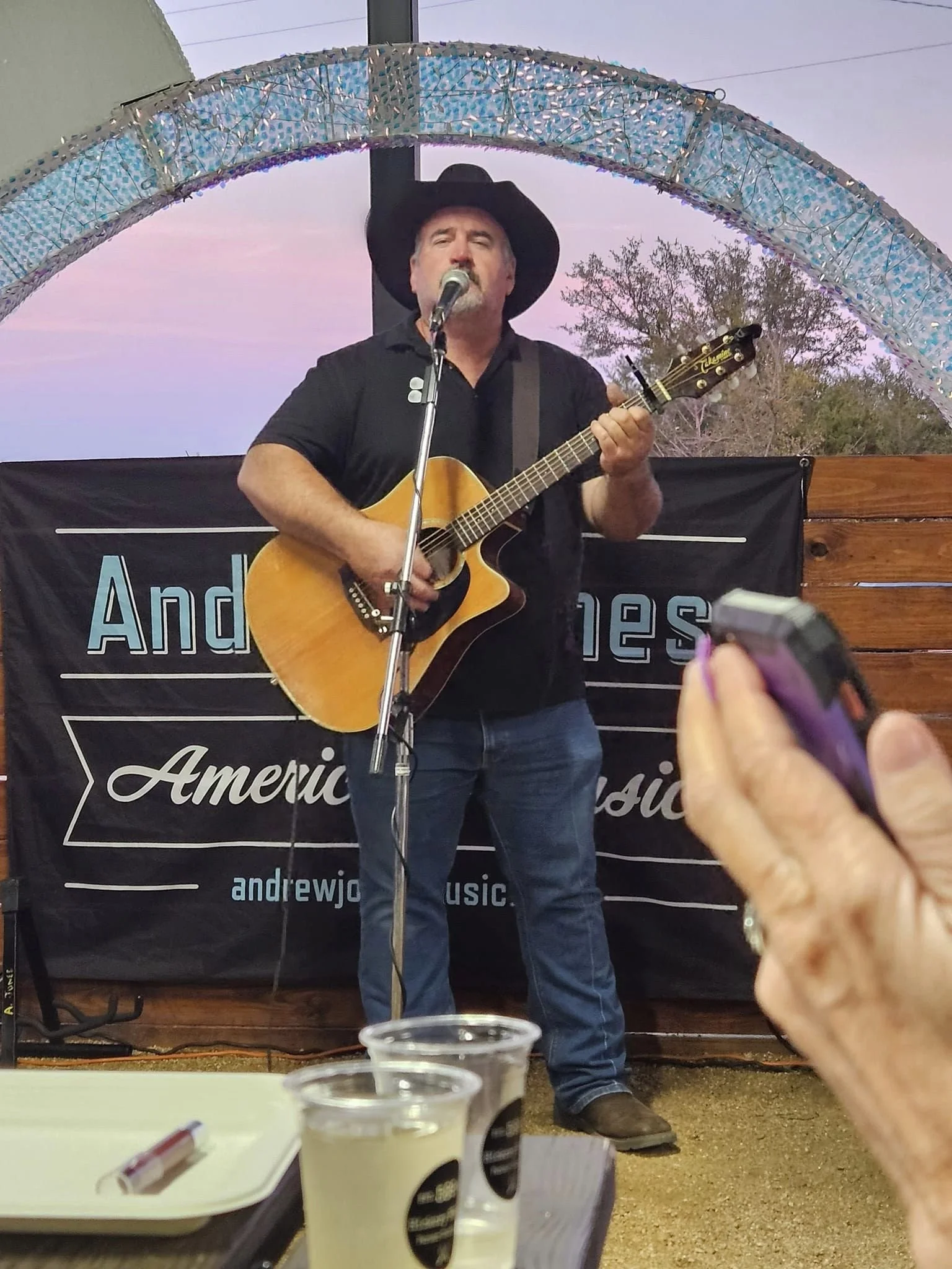 Andrew Jones Live