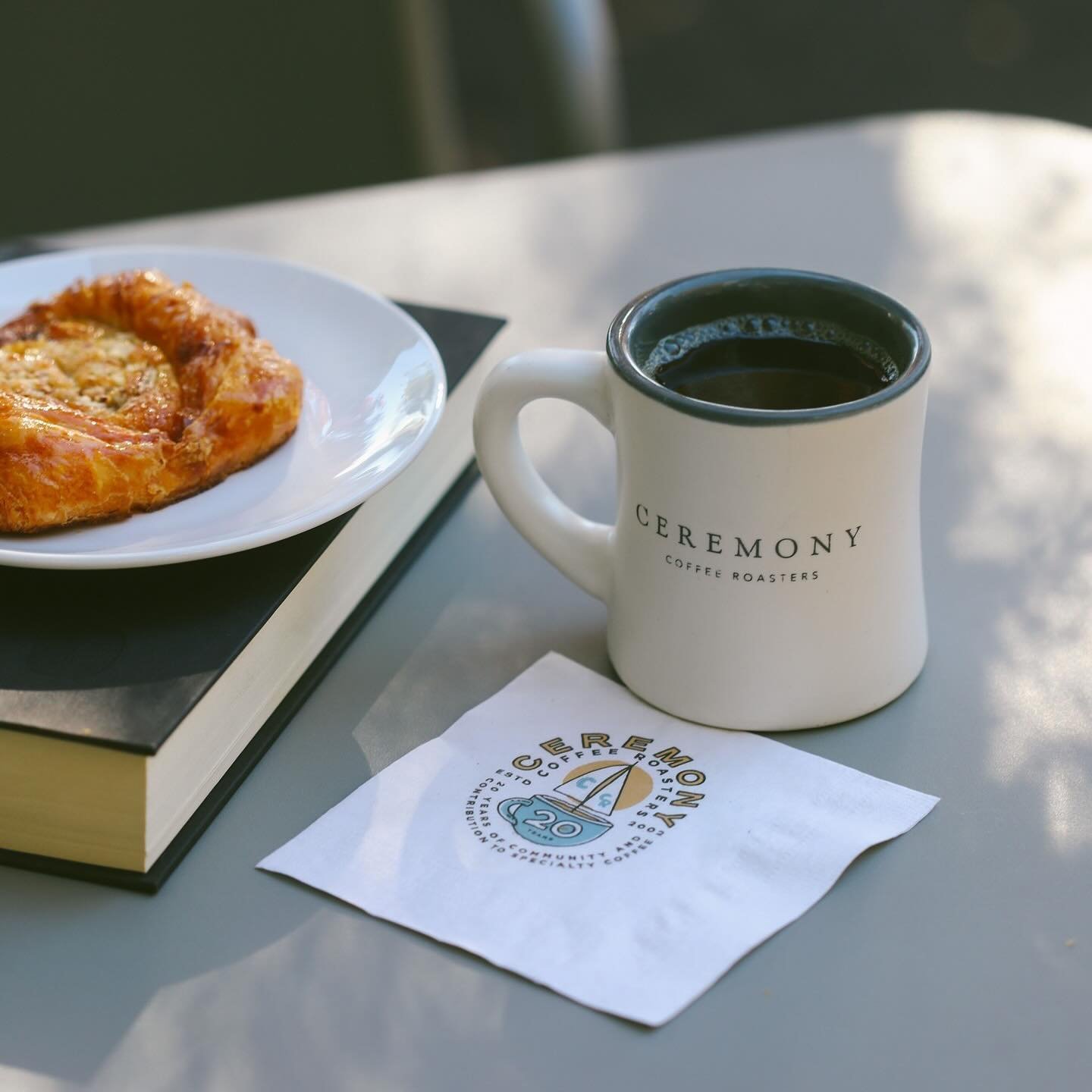 Take a minute for yourself at @ceremonycoffee ☕️

Whether you are someone who loves a classic drip coffee or someone who loves to treat yourself to a more unique, seasonal special @ceremonycoffee is the place to unwind this weekend.

Don&rsquo;t miss