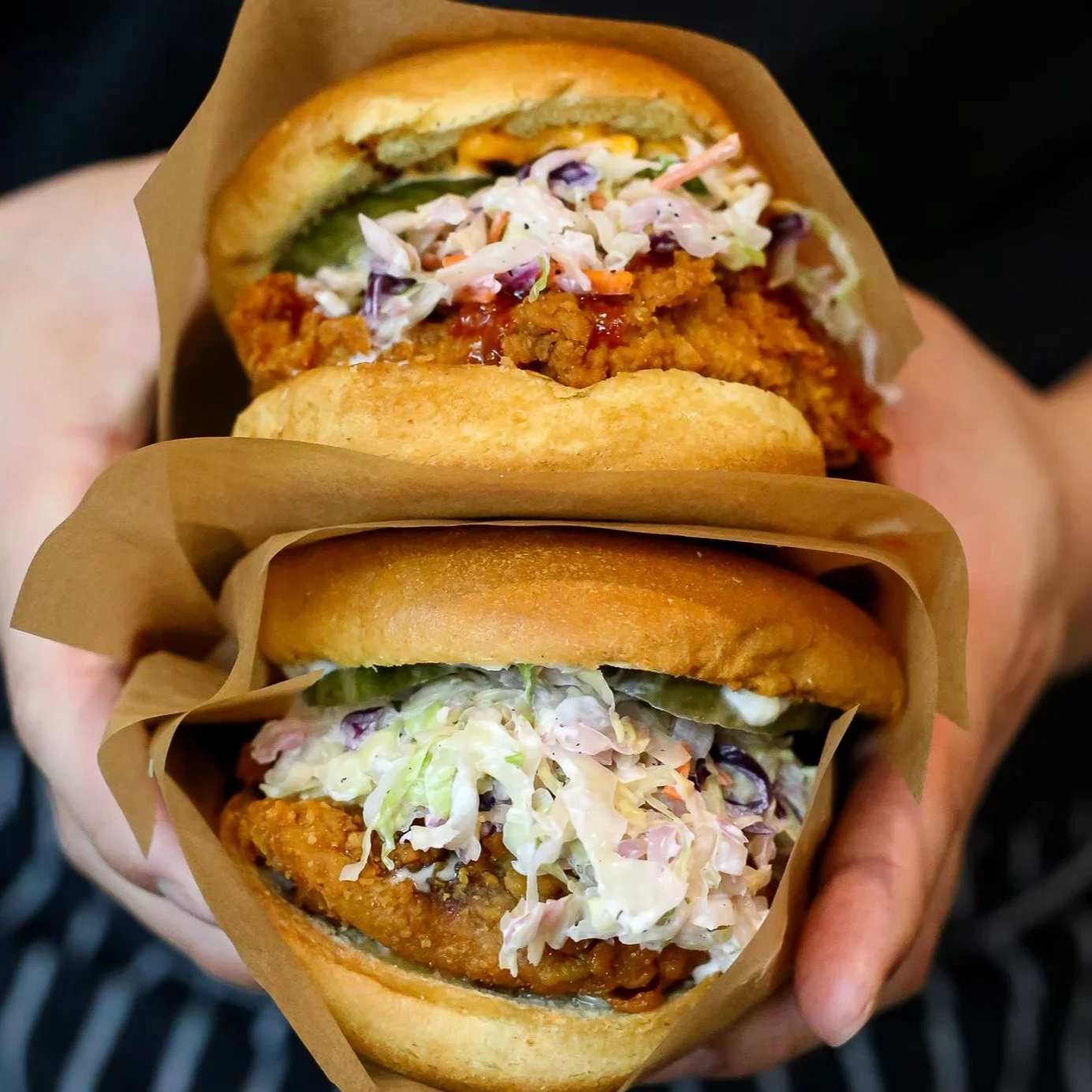 Get it while it's hot!! 🐔

Now open at Harbor Point, @chickenlab__official is serving up 
delicious double-fried South Korean sweet and spicy chicken, as well as rice 
bowls, sandwiches, and other grab-and-go options. Every dish is created using onl