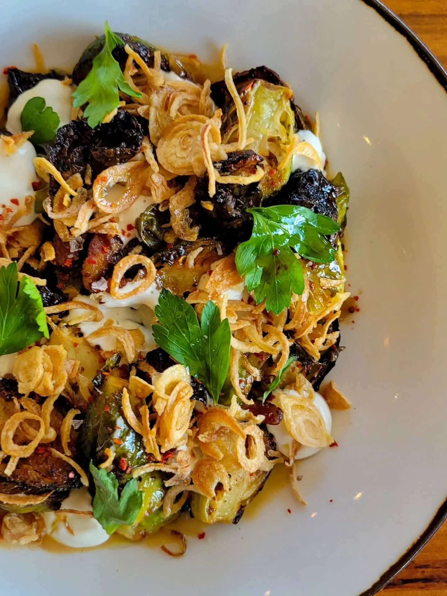 Roasted brussels sprouts with pancetta, umami maple vinaigrette, smoked ricotta, caramelized onion soubise, and Controne hot pepper.
On the specials board for fall! ππ