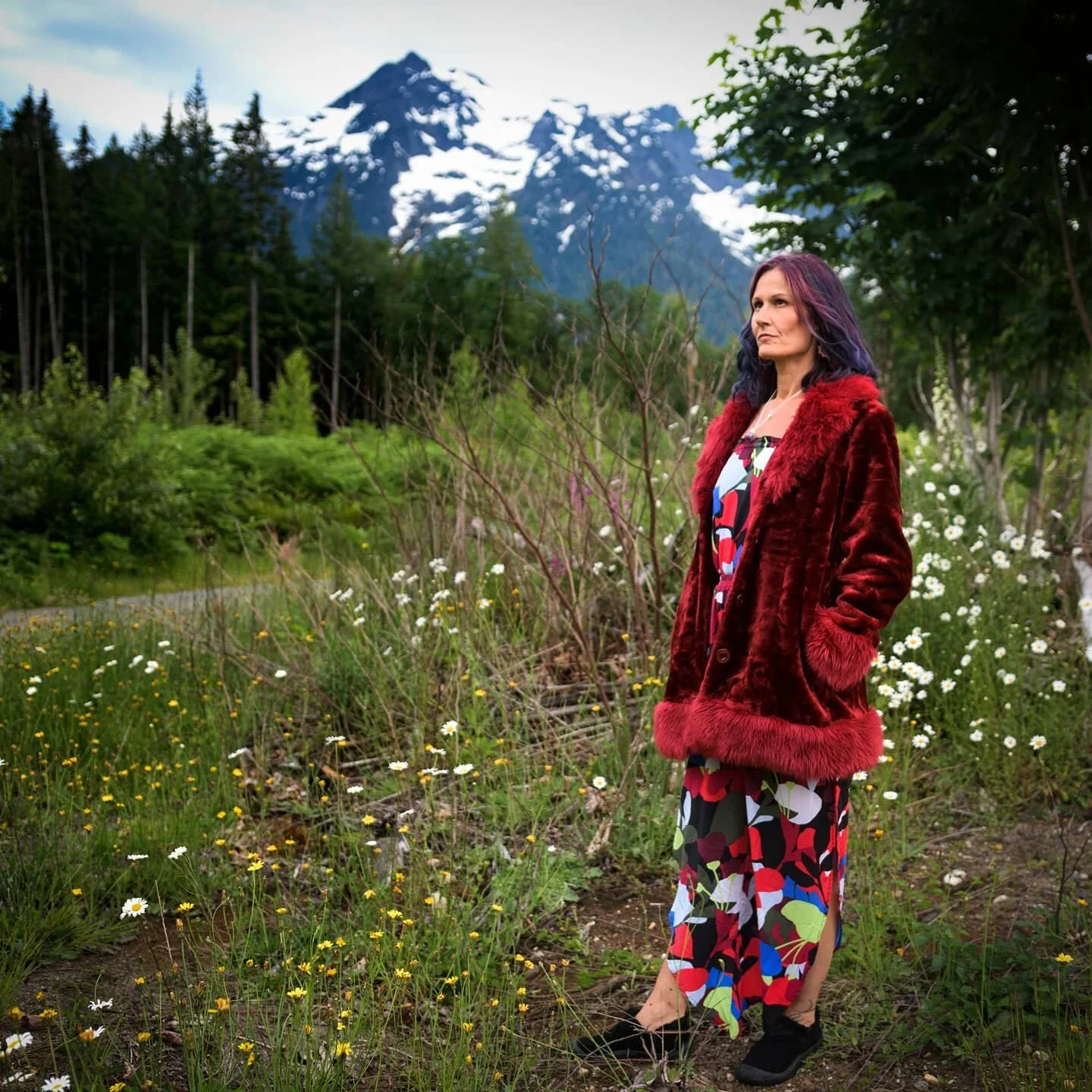 Thank you dear Kat for my smoking red coat. I love it so much. I'm so proud to know u as a Lifelong sister, frend, past roommate and now fianc&eacute;e to a great man. So happy to have met you 8 years ago on the dusty Playa in Black Rock City. You ar