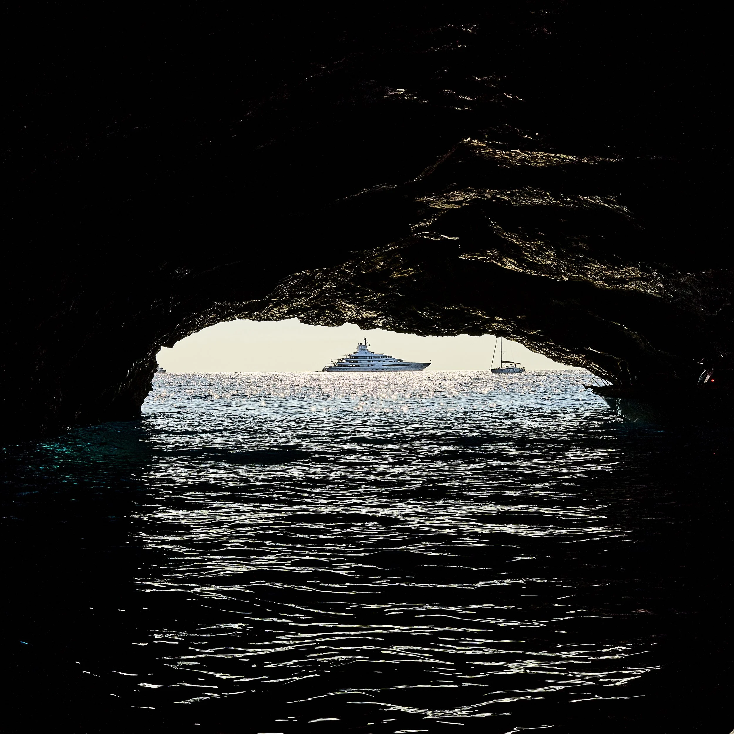 PortonoviBoatExcursionBlueCave03