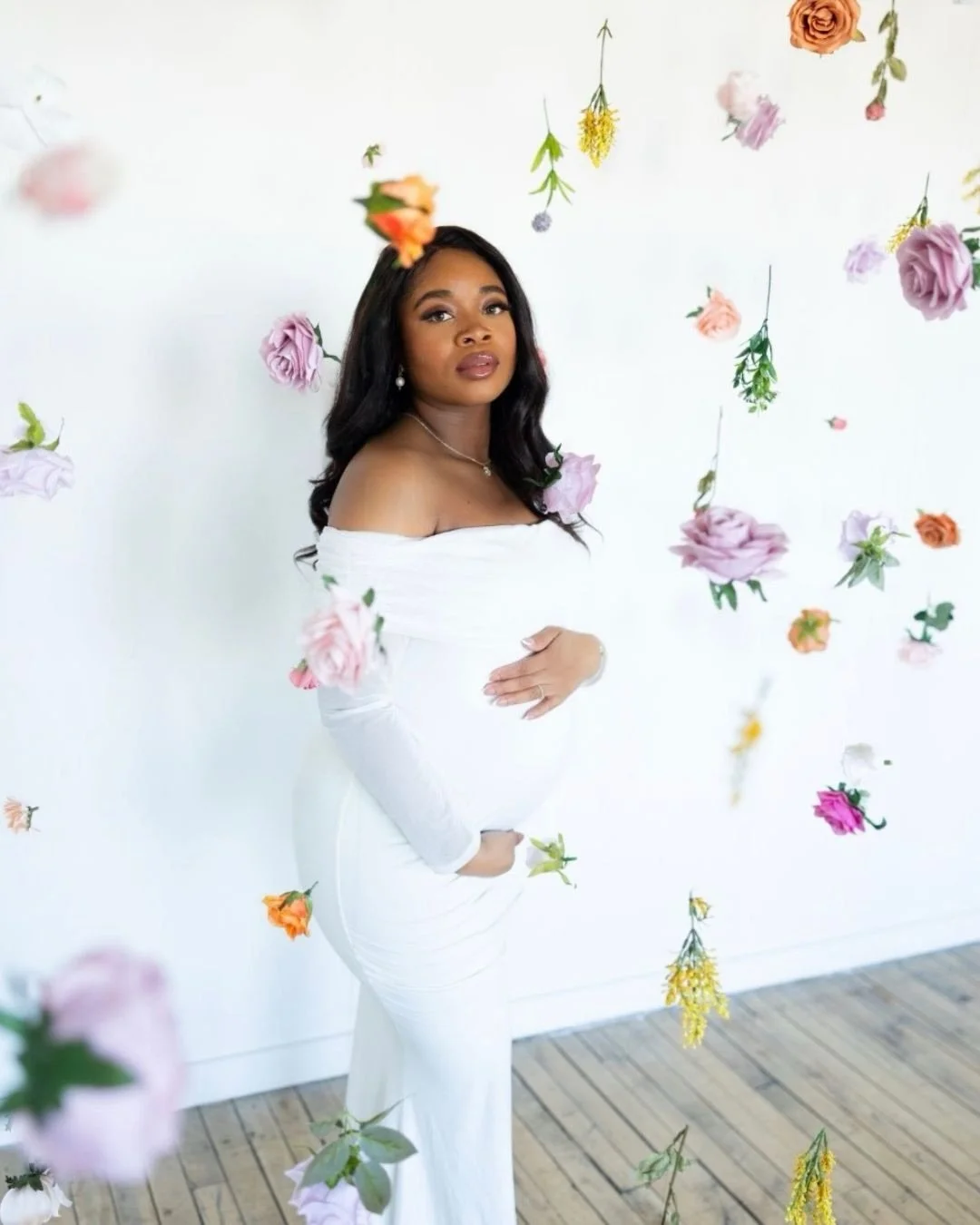Over the years, I've captured some truly unforgettable maternity moments, and this season is shaping up to be no exception. In fact, I think these upcoming sessions might just be my best work yet. Why? Because you get four stunning set-ups in one ses