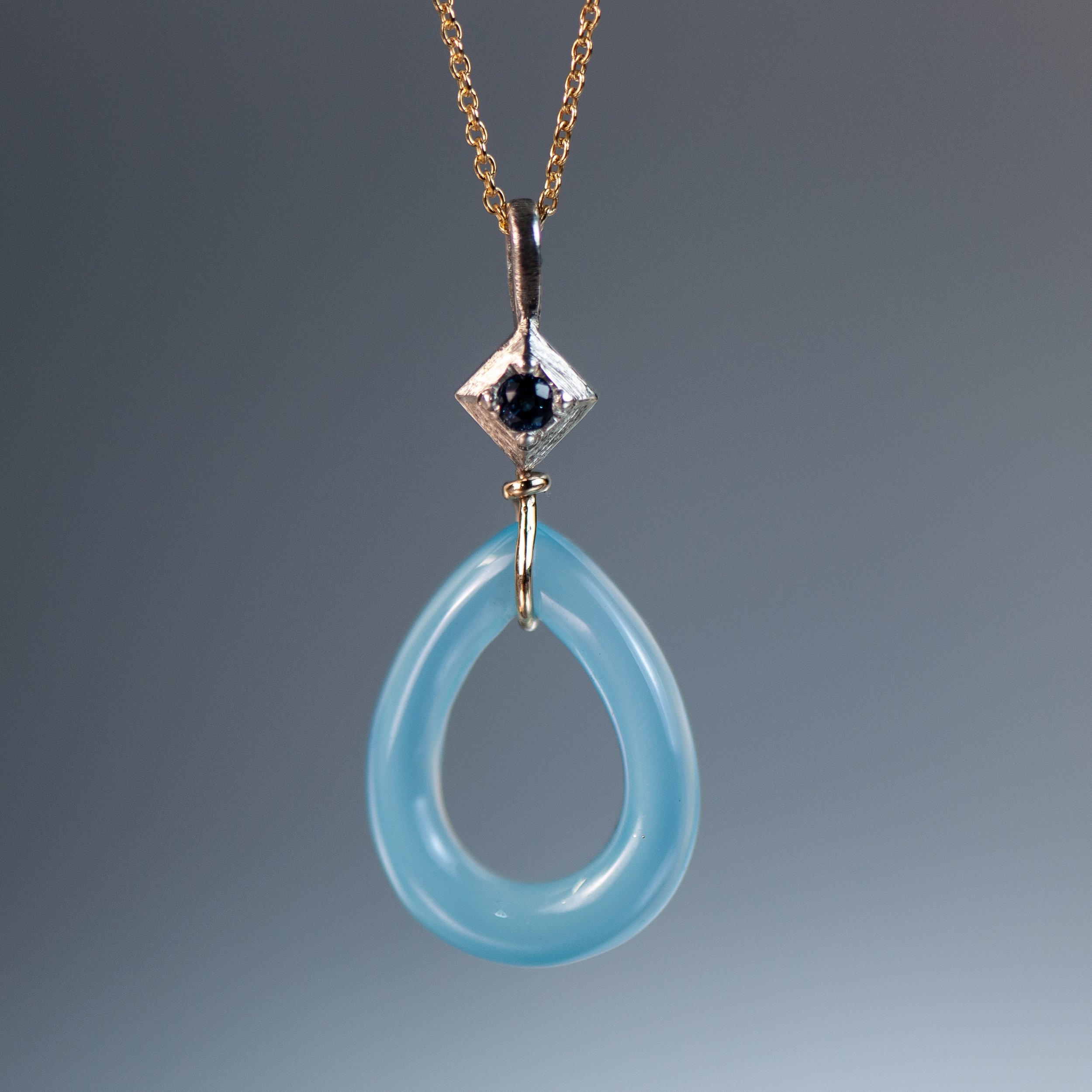 chalcedony pendant.jpg