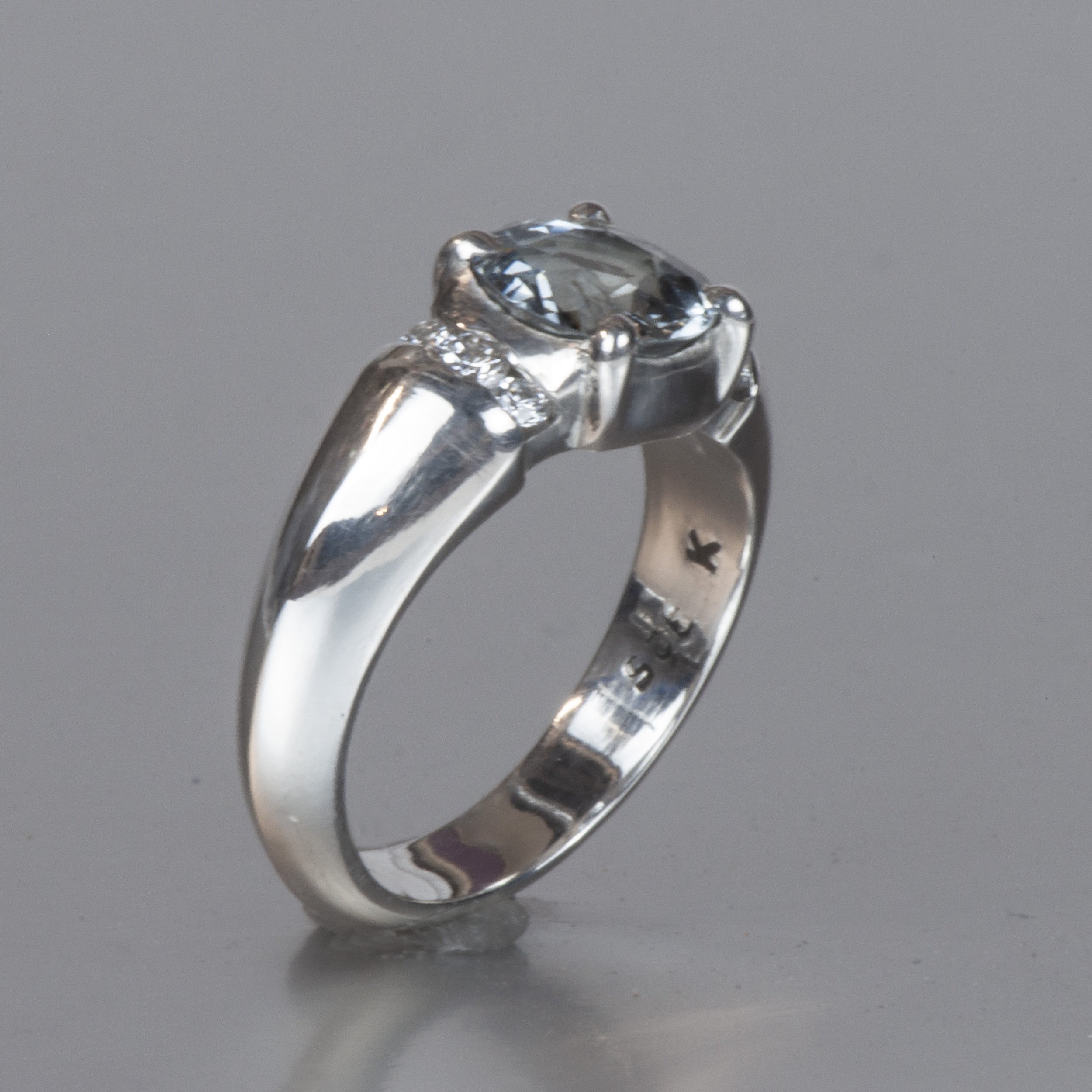 blue spinel ring.jpg