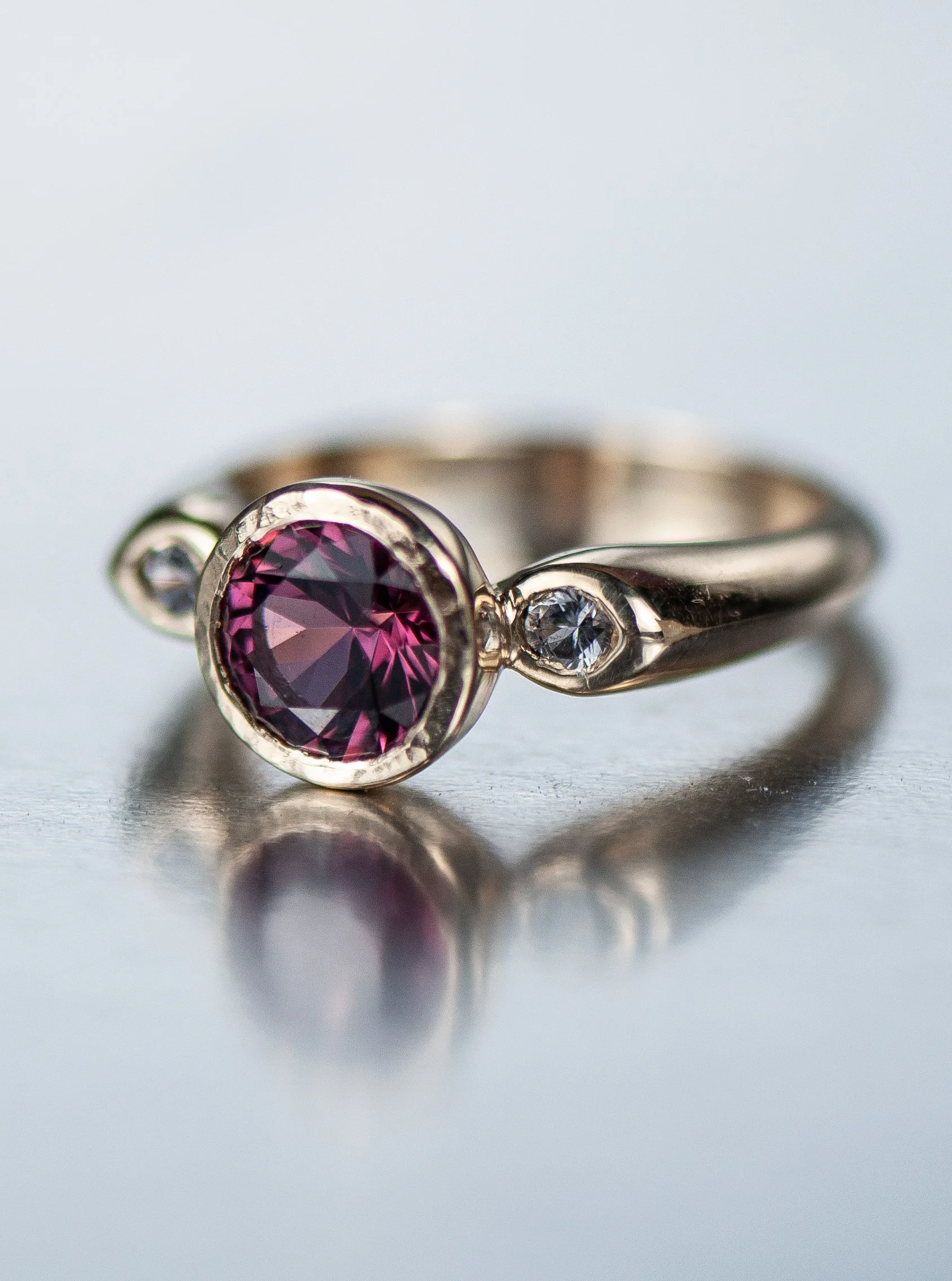 garnet ring 2.jpg