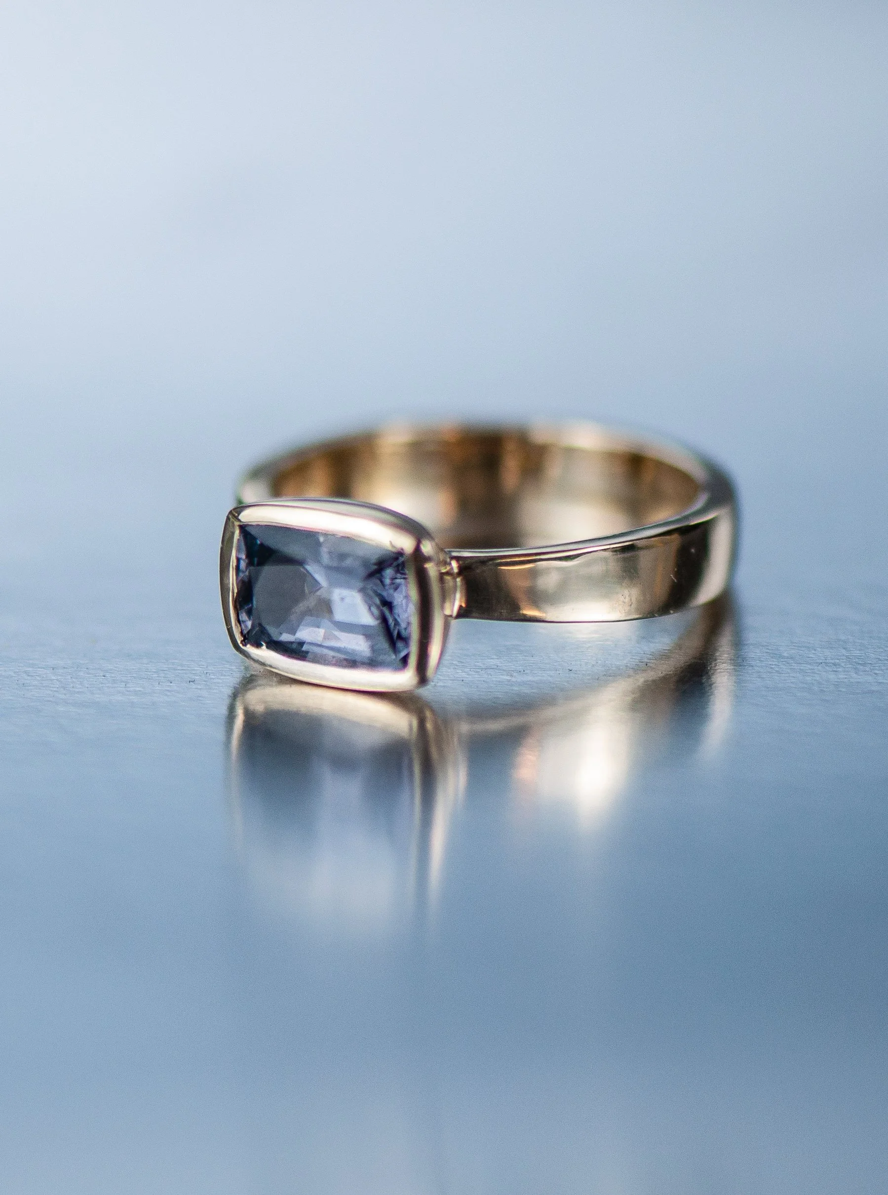 14K Yellow Gold Gray Spinel Ring
