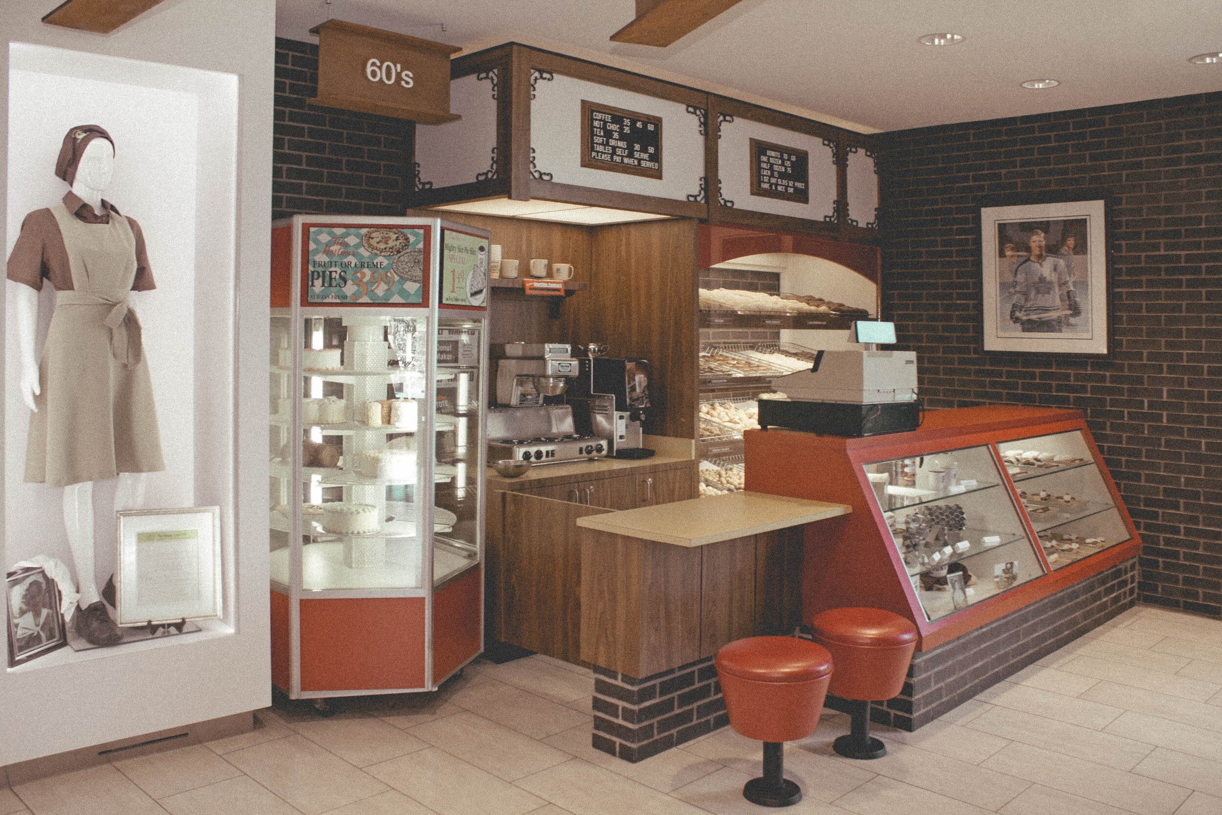 Branded Boutique Cafes : tim hortons boutique café