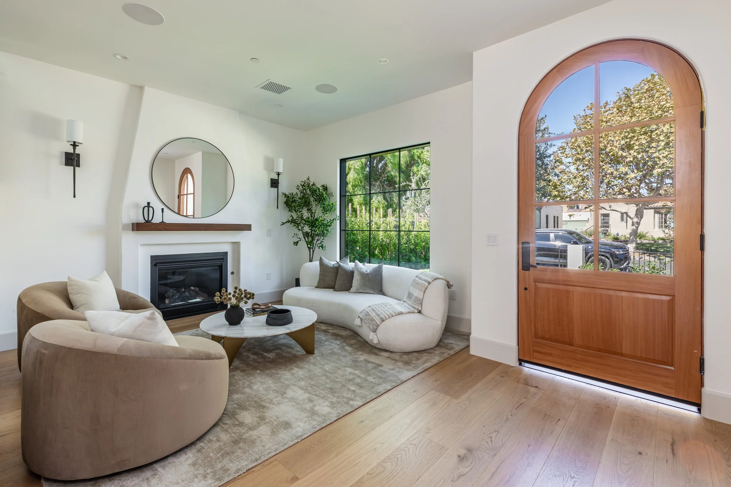 3745MayStreet007.jpg