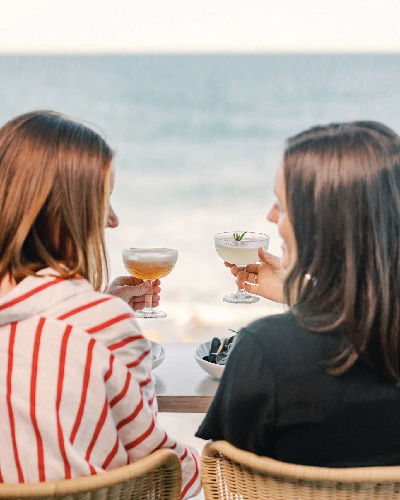 Merewether Surfhouse Restaurant 🤝 stunning views 🌊