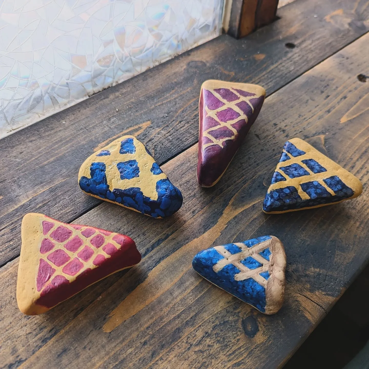 See you tomorrow for another fun class 1-3!! Everyone's rock pie looked delicious 😂🥧