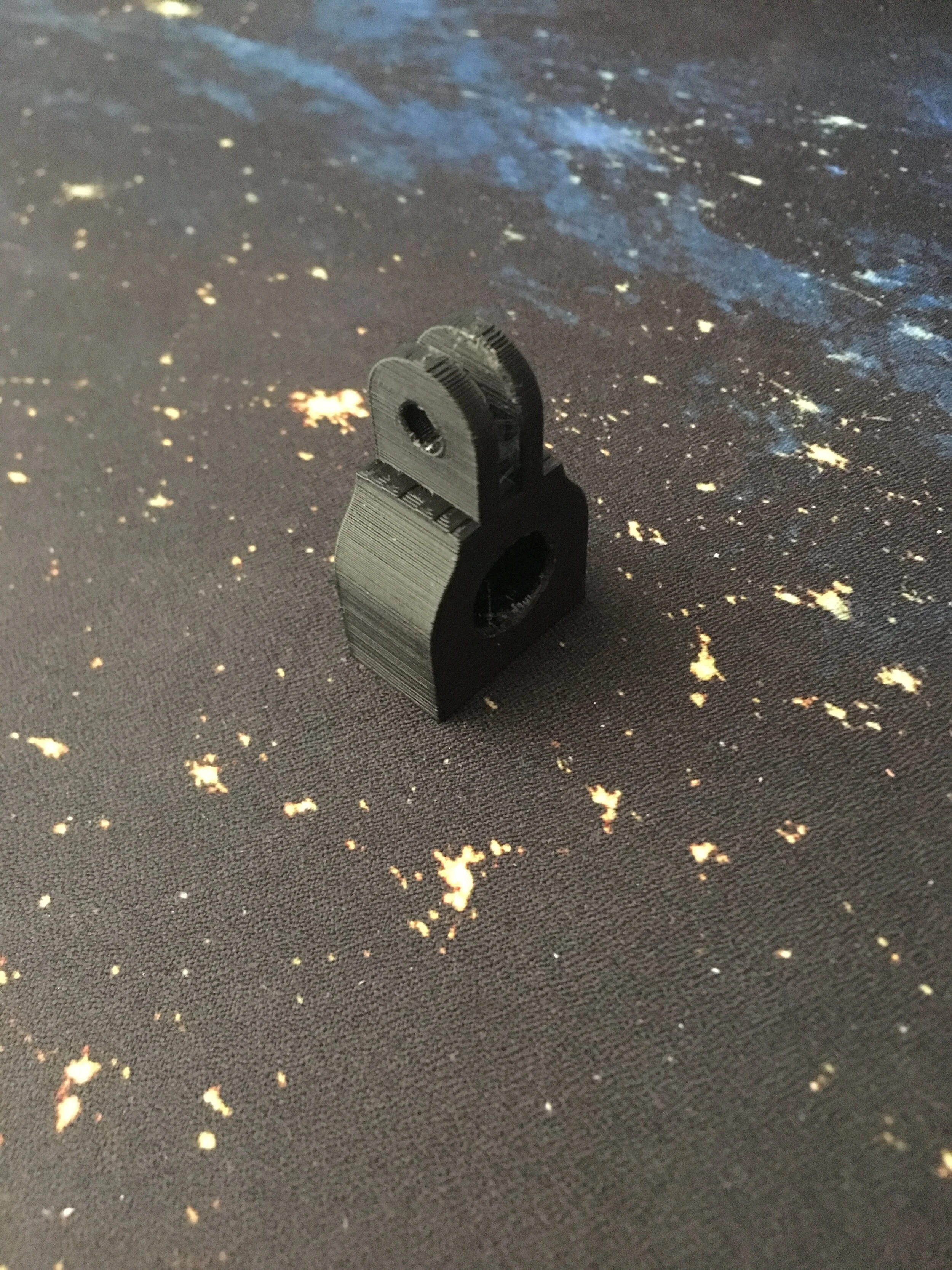 Adapter designed in SolidWorks without bottom fillets to allow more surface area Adhesion. (Increasing print speed)
