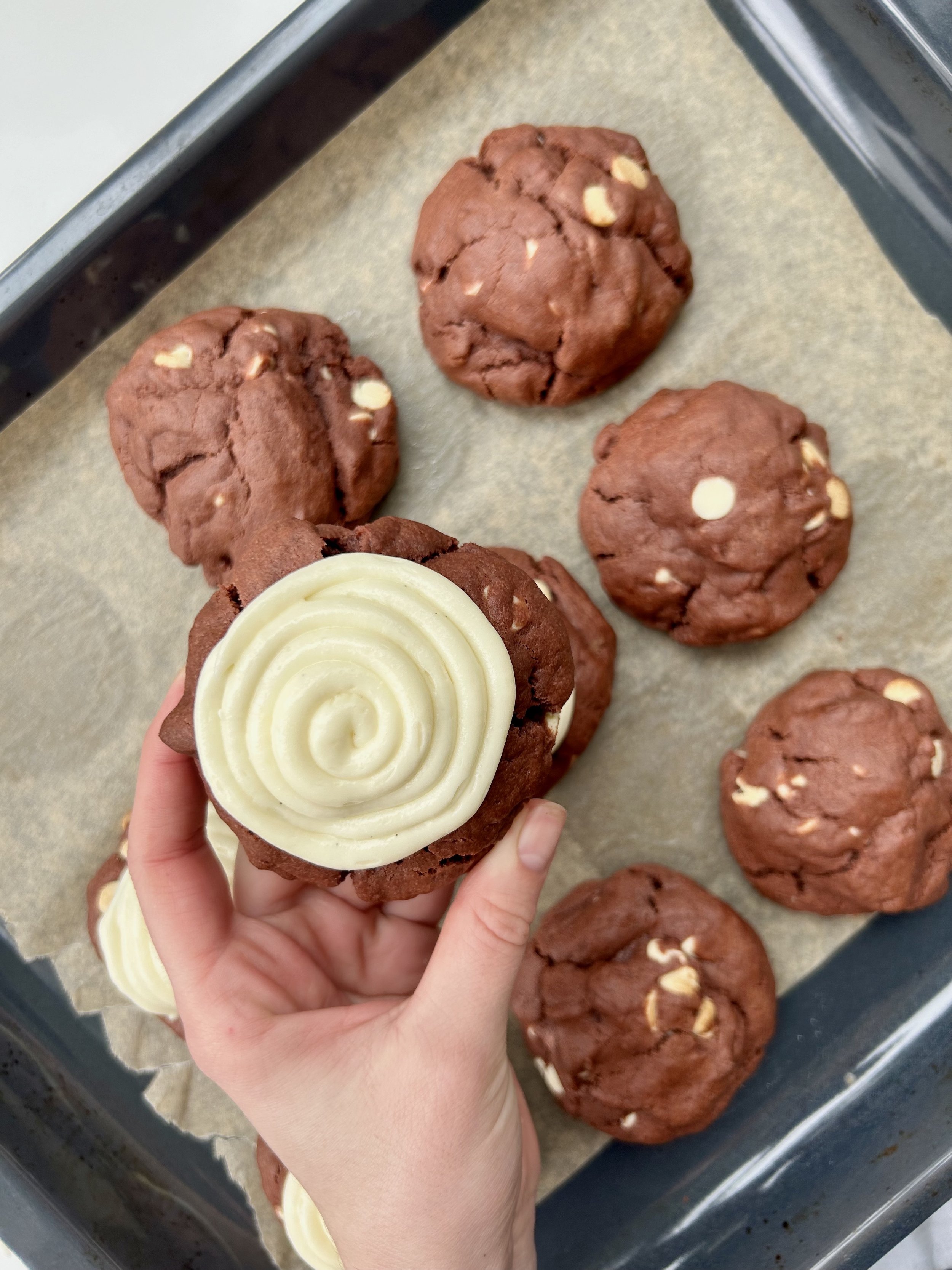 New York Red Velvet White Chocolate Cookies