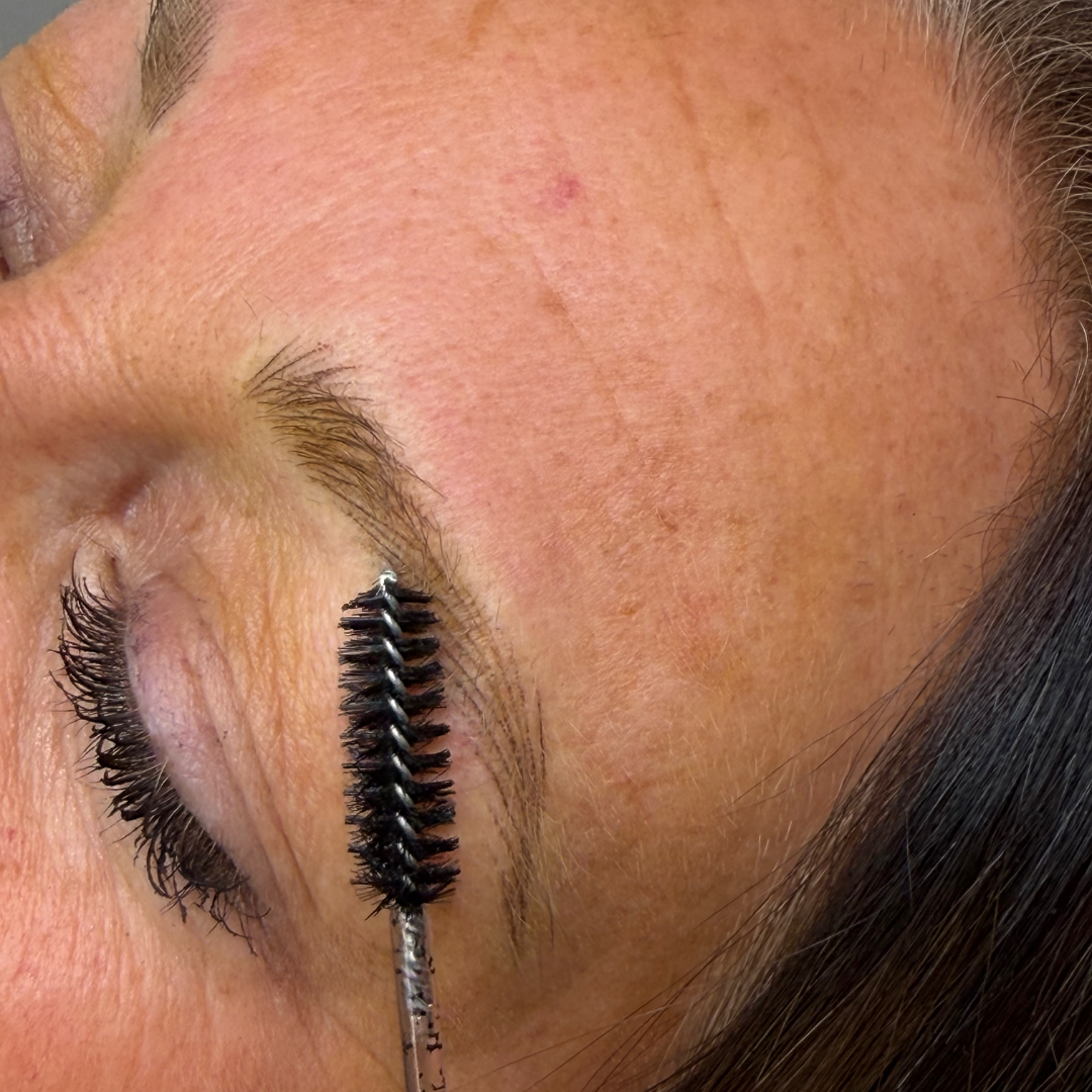 Close-up of a hair strokes 