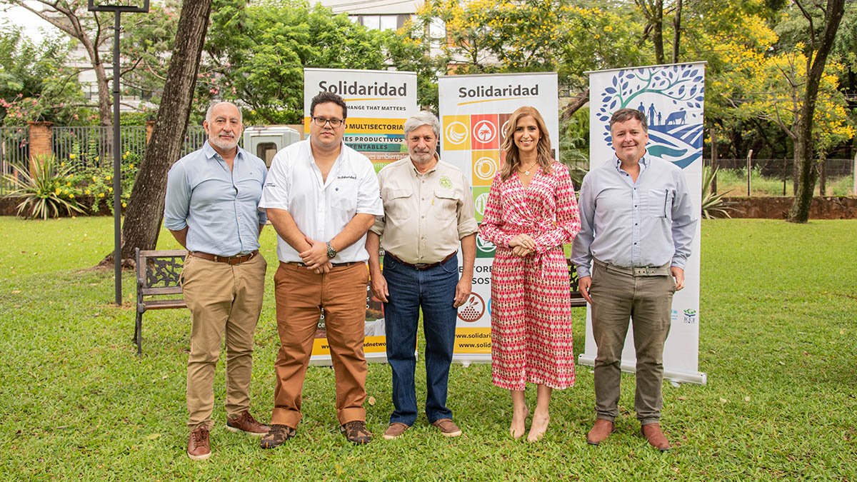 Soja Sustentable en Bolivia y Paraguay - primera reunión en Paraguay - Organizadores. Foto Solidaridad.jpg