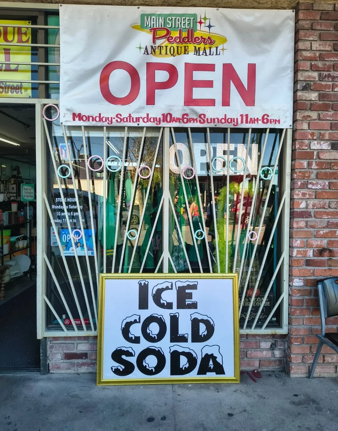 We are ready! #colddrinks #antiquemall #lasvegasshopping #artsdistrictlv #downtownmainstreet