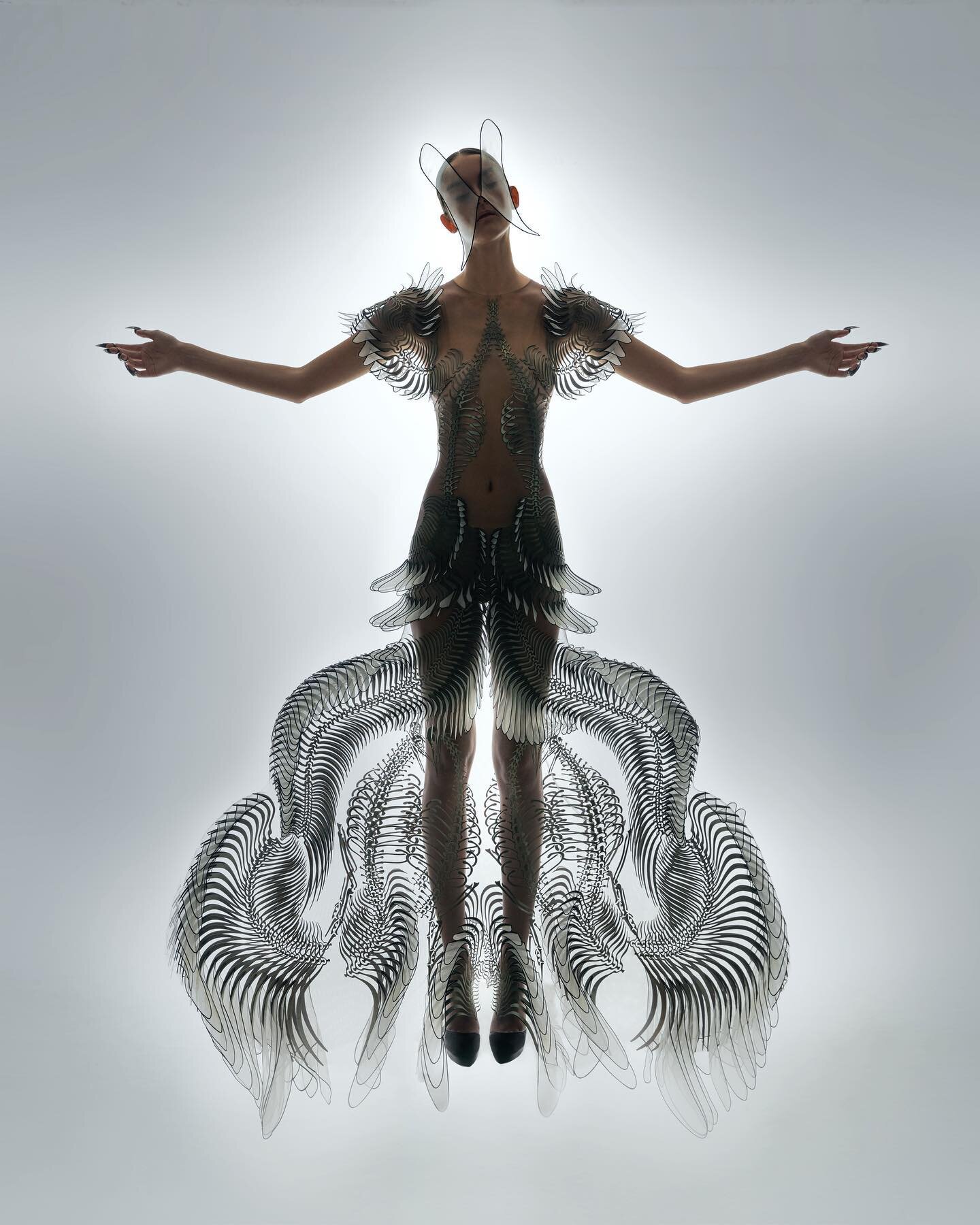 Lost in the midst of transcendence, as the spirit moves through the body&rsquo;s labyrinth. 
.
It has always been a huge dream of mine to create an ethereal moment with @irisvanherpen. Incredibly thankful the mastermind @alvingoh for beautifully orch