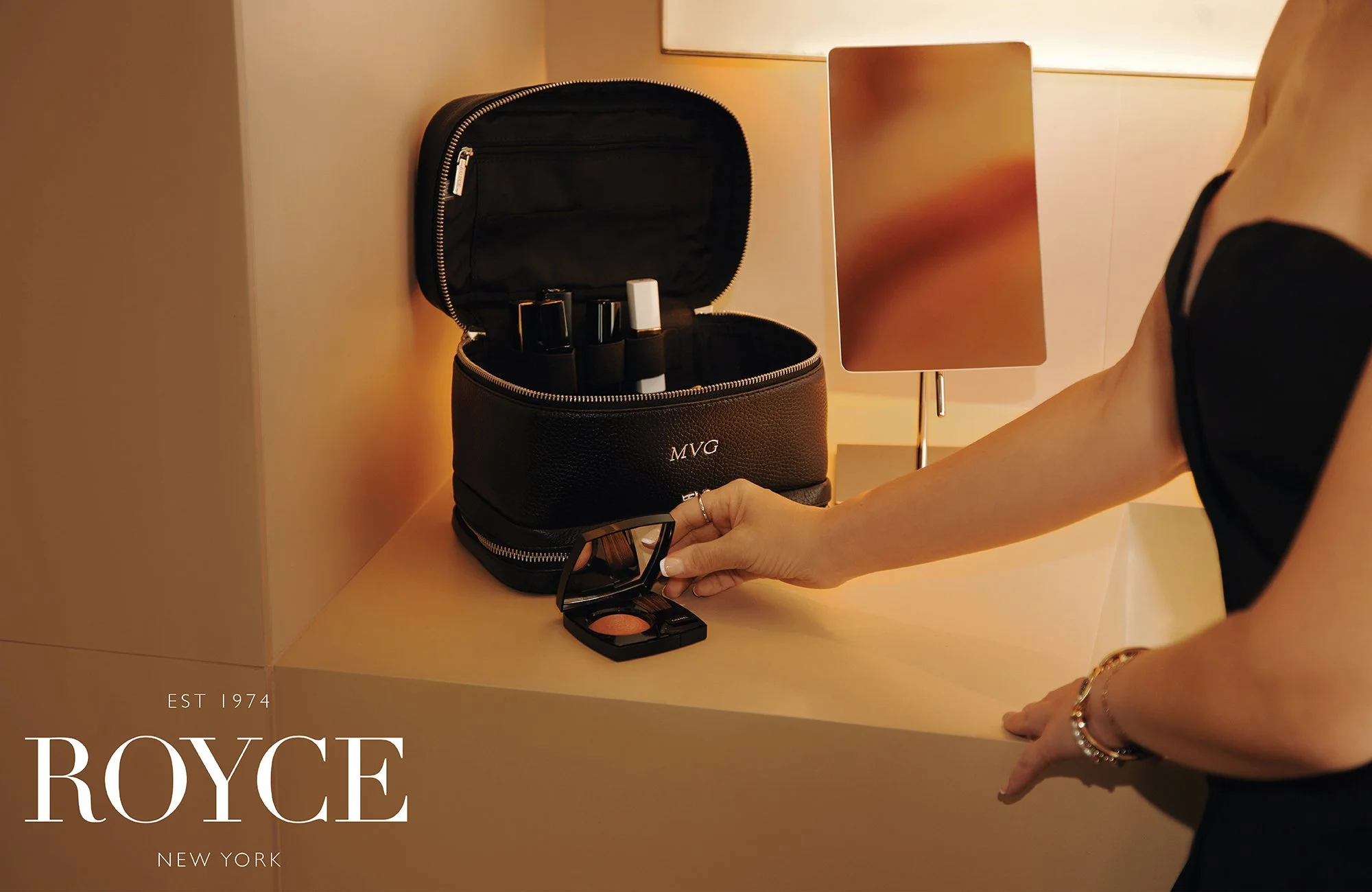 Royce_Holiday_Campaign_2024_Mayela_4.jpg